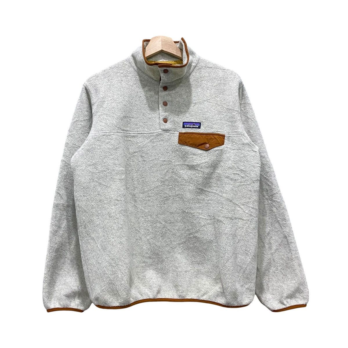 Patagonia Patagonia Lightweight Synchilla Snap-T FleecePulloverOatmeal Size US M / EU 48-50 / 2 - 1 Thumbnail
