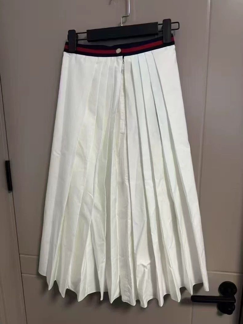 Gucci Gucci Waist striped pleated mid-length skirt 2505-Nextarrow Size 24" / US 00 / IT 34 - 1 Thumbnail
