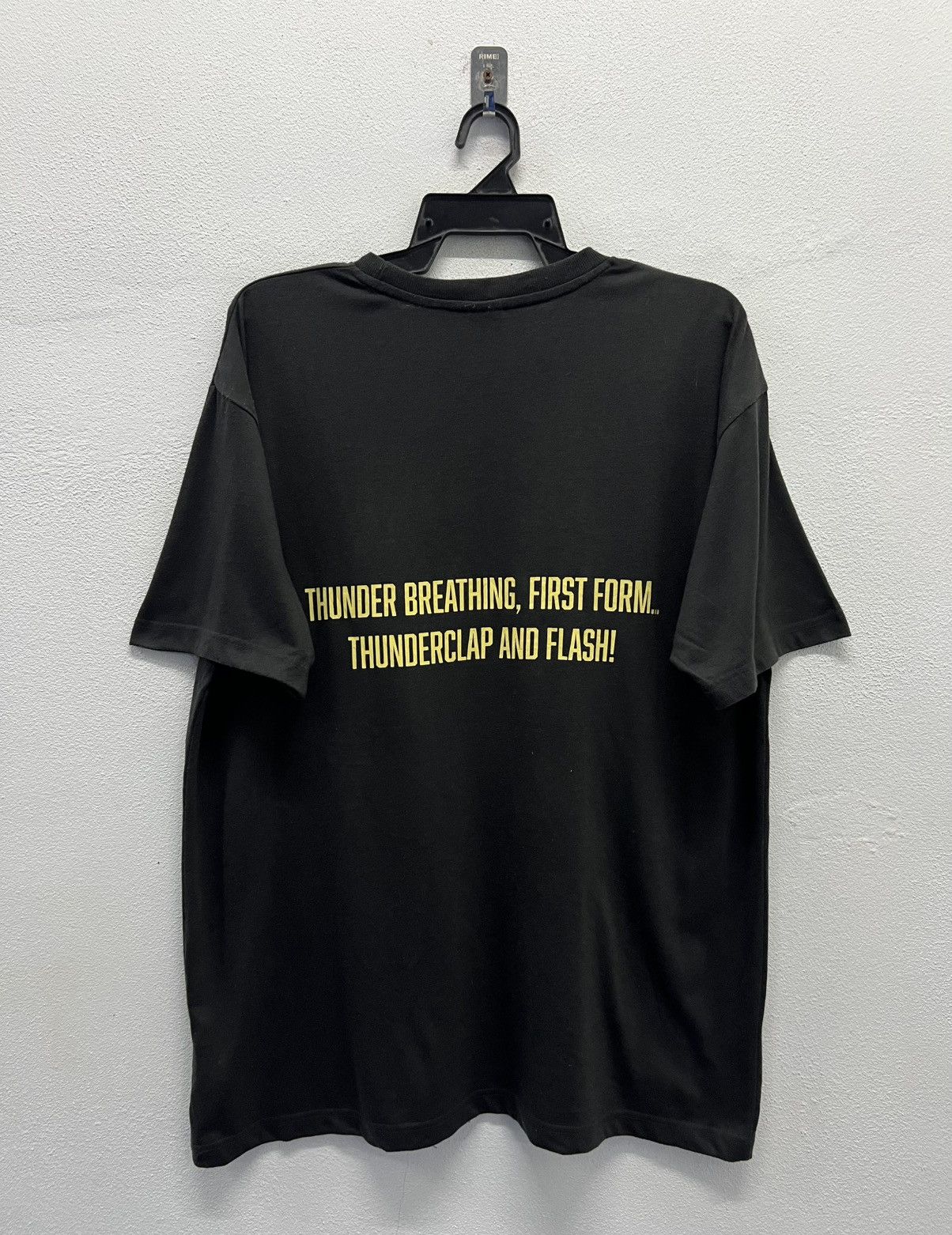 Anime × Japanese Brand KIMETSU NO YAIBA ZENITSU AGATSUMA THUNDER BREATHING SHIRT Size US XL / EU 56 / 4 - 2 Thumbnail