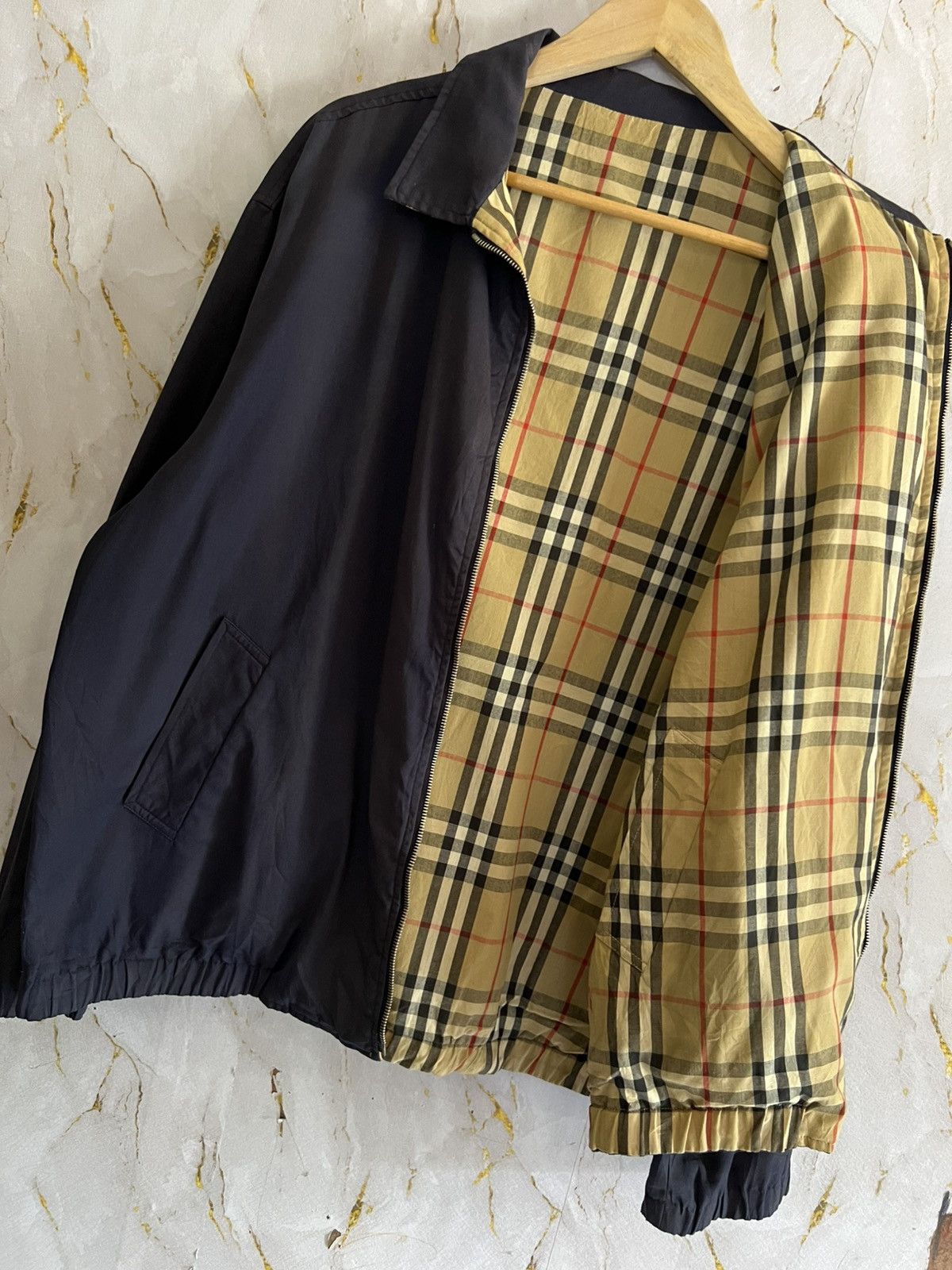 Burberry Burberry Nova Check Reversible Zipper Jacket Size US L / EU 52-54 / 3 - 19 Thumbnail
