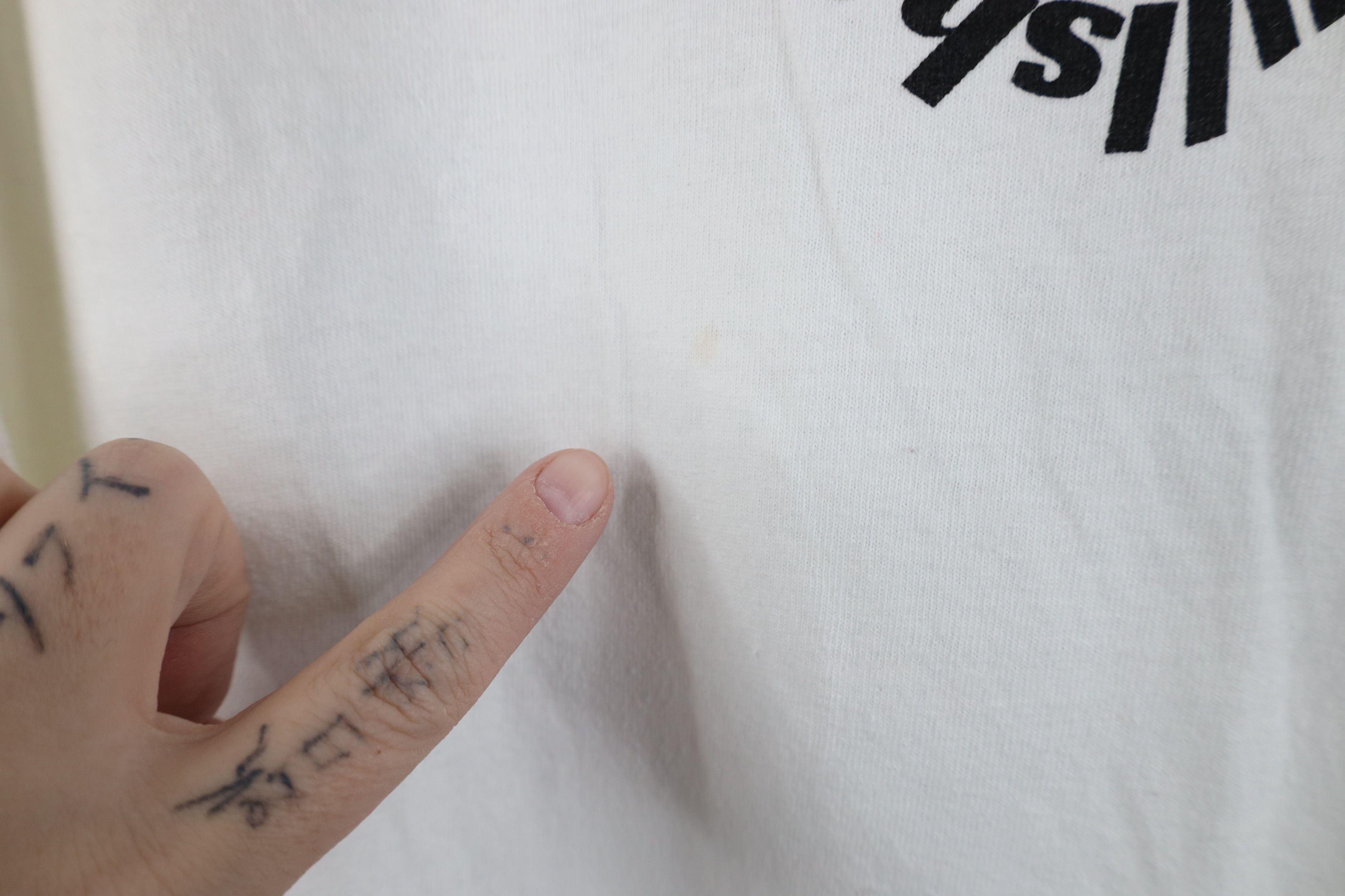 Vintage Vintage Y2K Streetwear Bull*hit Acid Nun Long Sleeve T-Shirt Size US L / EU 52-54 / 3 - 5 Thumbnail