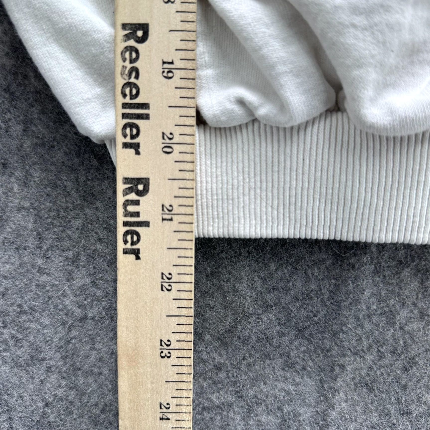 Guess VINTAGE GUESS Sweatshirt Mens Small White Graphic Crewneck Pullover 80s Size US S / EU 44-46 / 1 - 6 Thumbnail