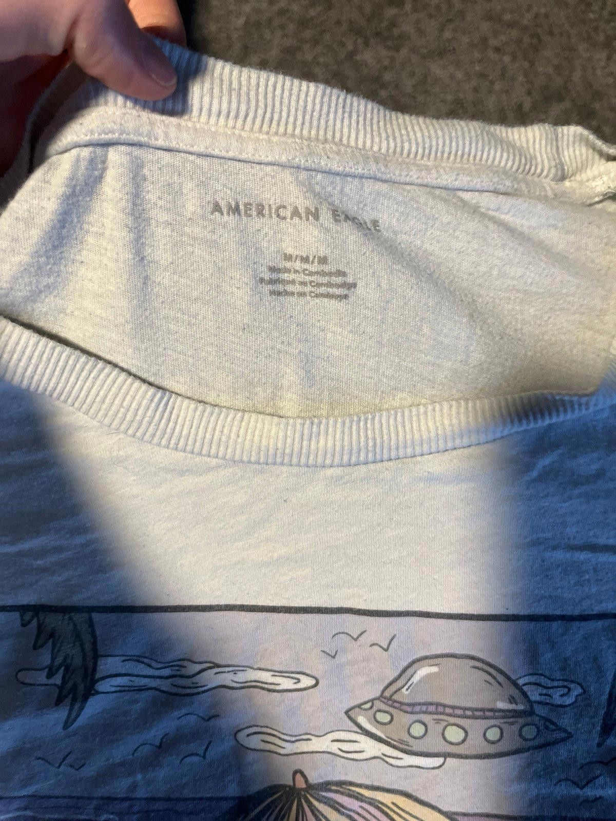 American Eagle Outfitters American Eagle Graphic T-Shirt - Beach Scene with UFO Size M / US 6-8 / IT 42-44 - 2 Thumbnail