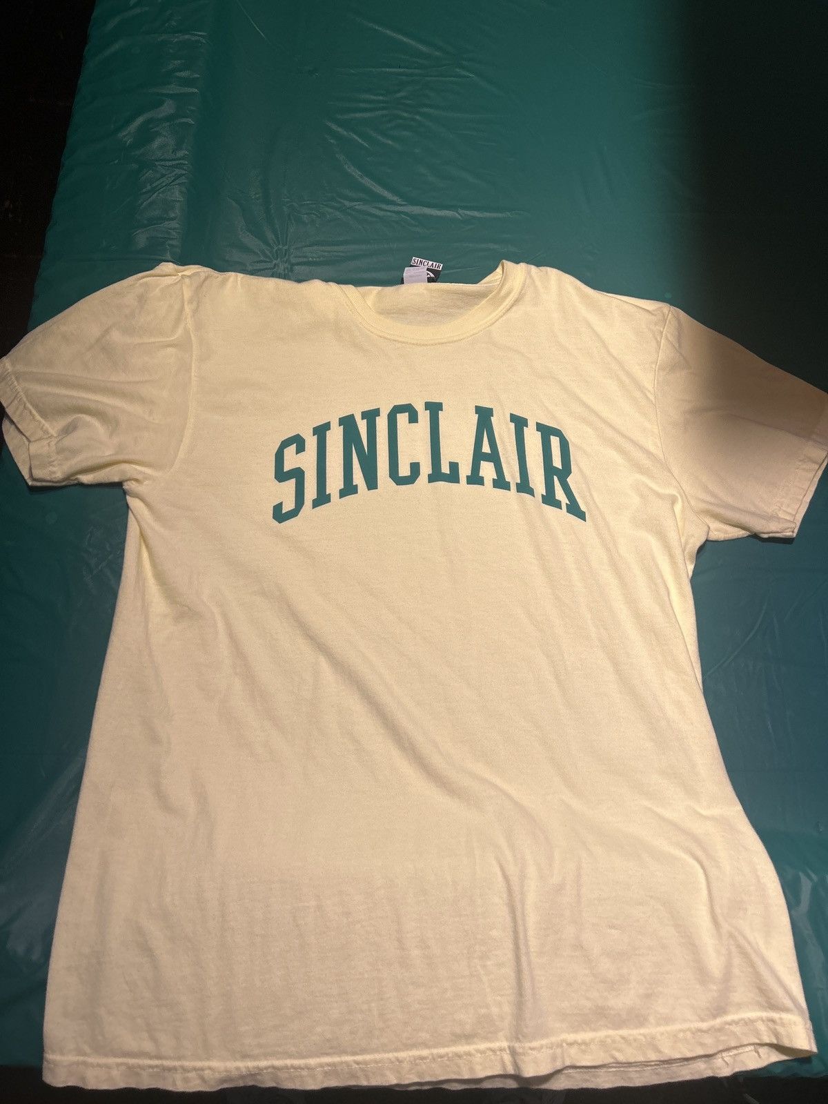 Sinclair tee