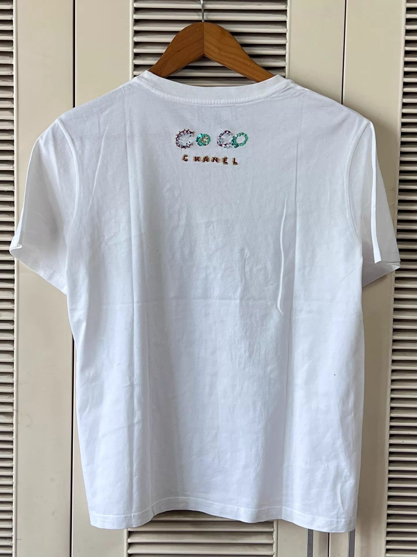 Chanel Chanel x Pharrell White S T-shirt Colorful Sequin COCO Size S / US 4 / IT 40 - 2 Thumbnail