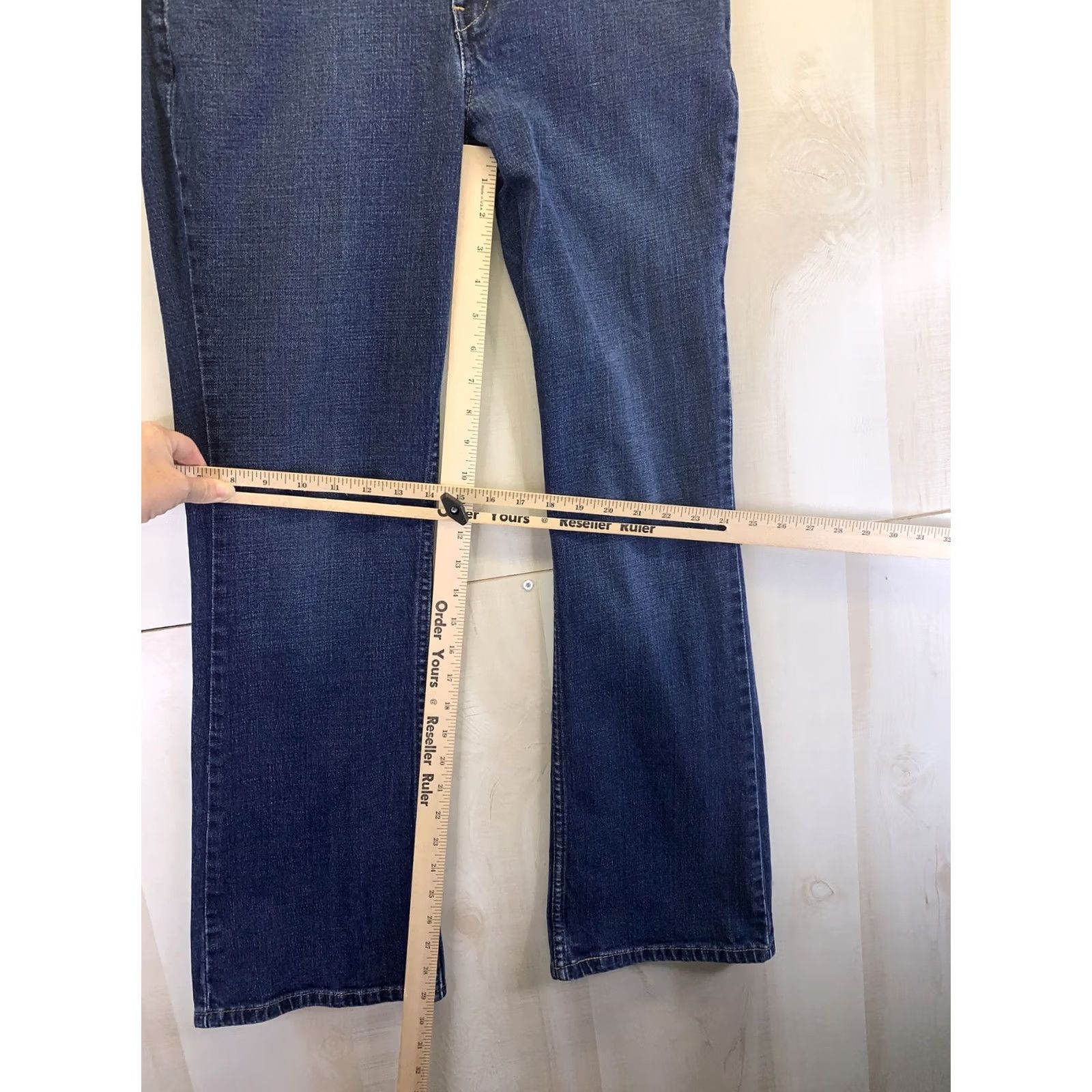 Levi's Levi's Signature Low Rise Boot Cut Denim Jeans Womens 8-6862 Blue Cotton Blend Denim Regular Size 8 Women Jeans Boots Cut Vintage: No Size 30" / US 8 / IT 44 - 4 Thumbnail