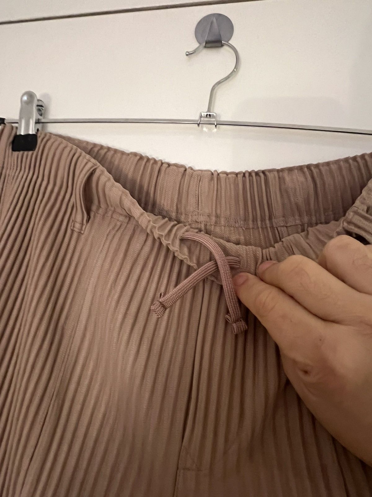 Pleats Please Issey Miyake HOMME PLISSÉ ISSEY MIYAKE Trousers Beige Size 2 Medium Size US 31 - 6 Thumbnail