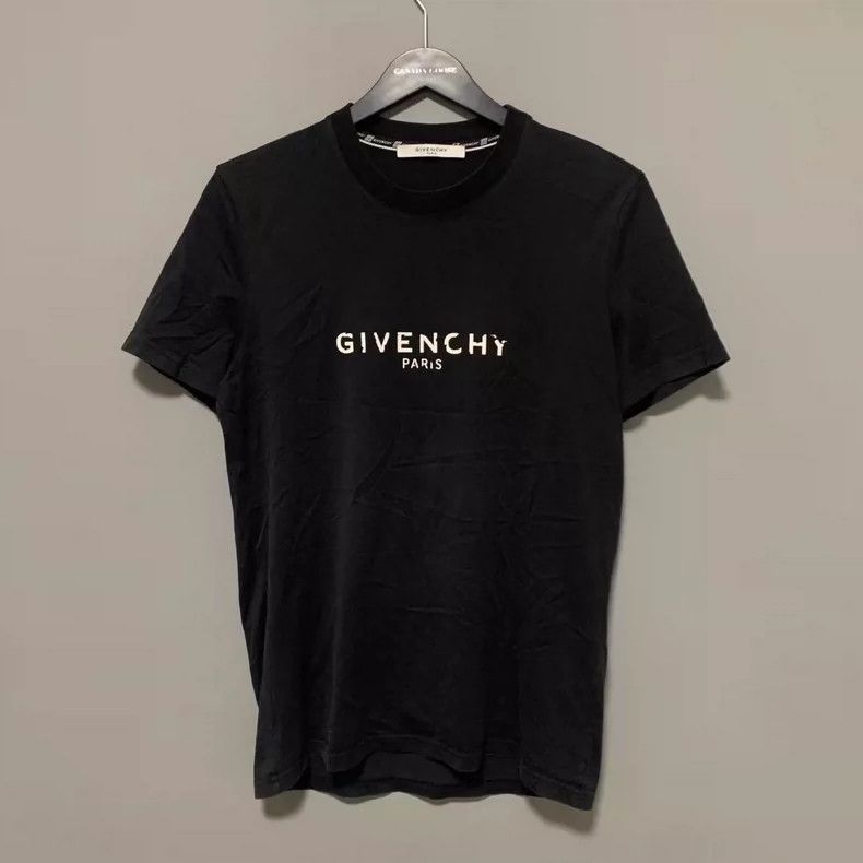 Givenchy Givenchy Distressed Logo Short Sleeve S size Shirt Length Size US S / EU 44-46 / 1 - 1 Thumbnail