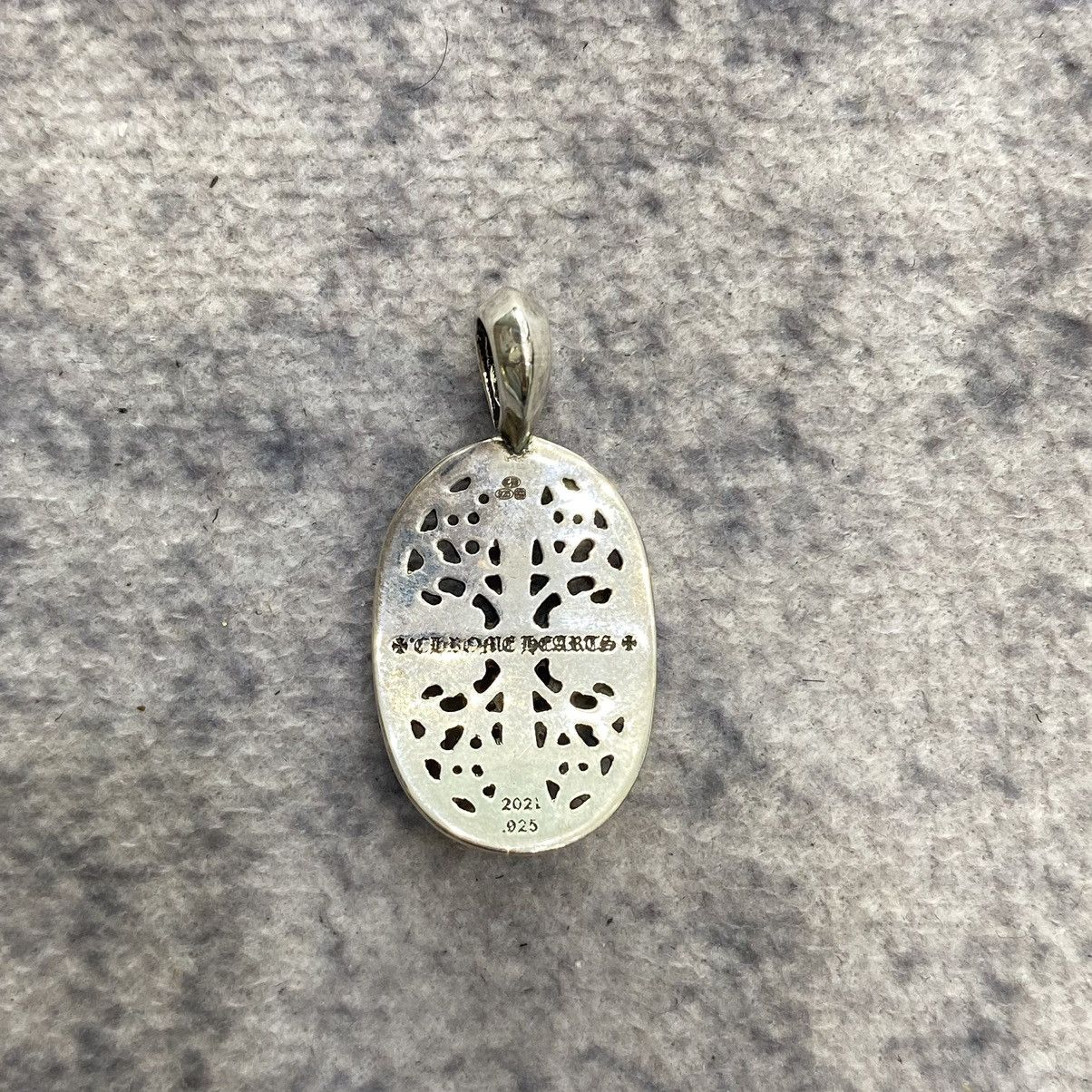 Chrome Hearts Chrome Hearts Oval Cross charm silver Size ONE SIZE - 3 Thumbnail