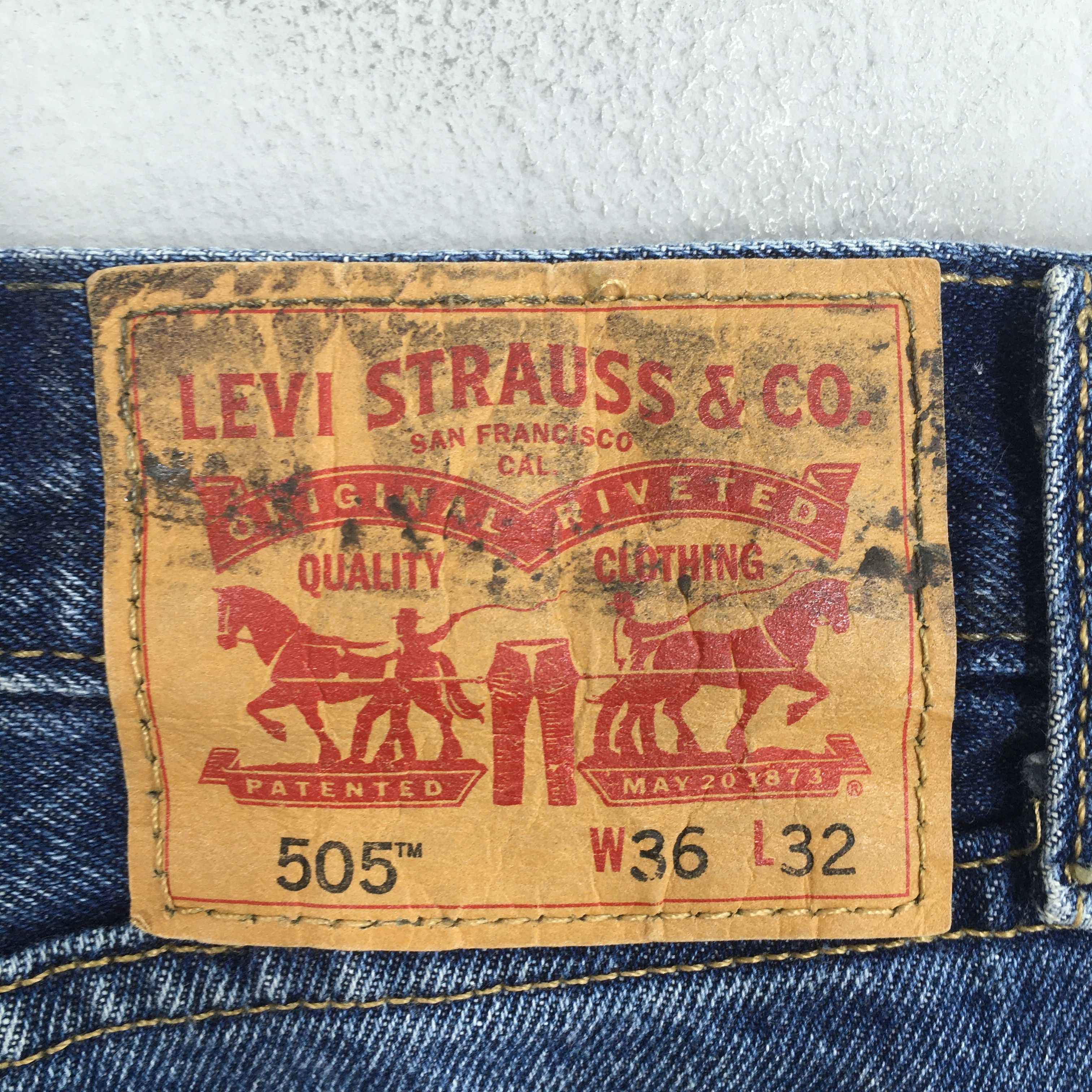 Levi's Size 36x30 Vintage Levi's 505 Regular Fit Wash Jeans S1948 Size US 36 / EU 52 - 12 Thumbnail