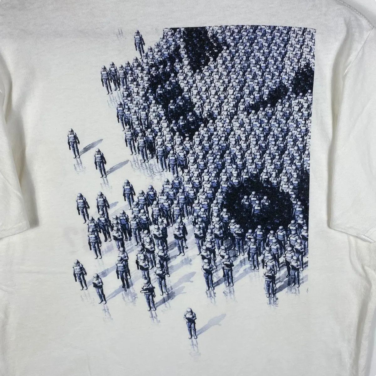 Star Wars STAR WARS IDENTITIES The Exhibition Graphic Tee Shirt Size US L / EU 52-54 / 3 - 2 Thumbnail