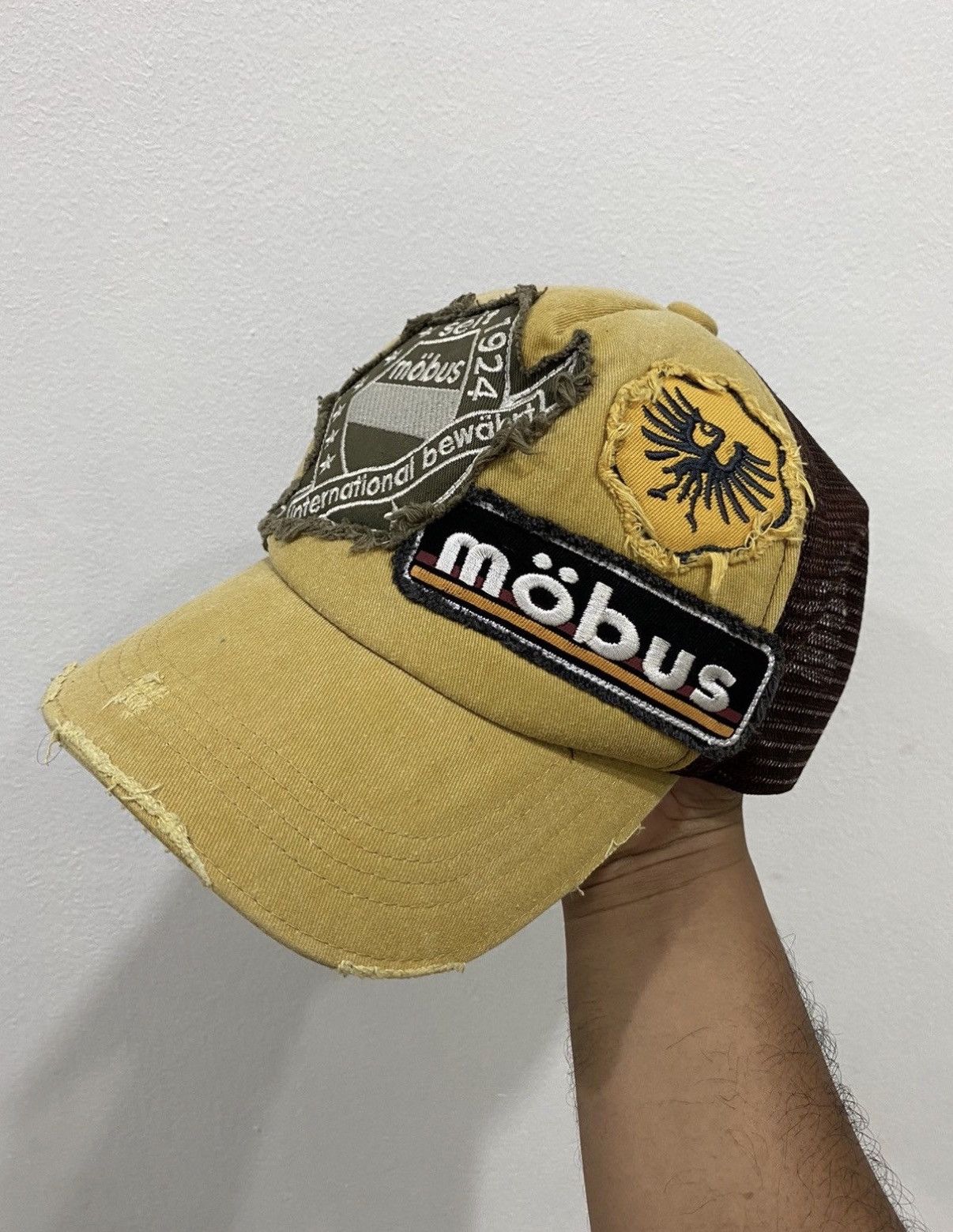 Japanese Brand VTG MOBUS Distress Trucker Hat Size ONE SIZE - 1 Thumbnail