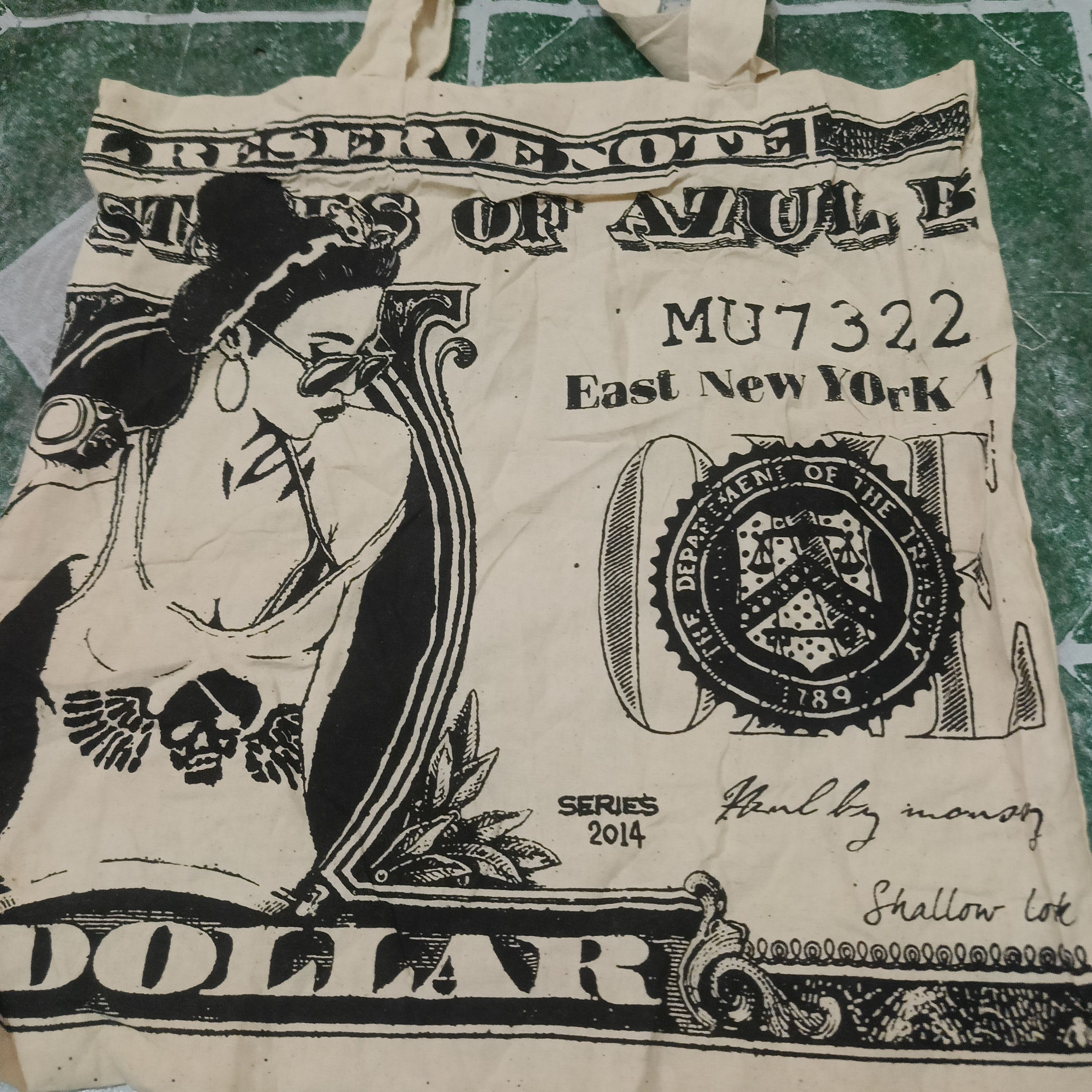 Japanese Brand Azul by moussy tote bag money dollar design shallow look Size ONE SIZE - 3 Thumbnail