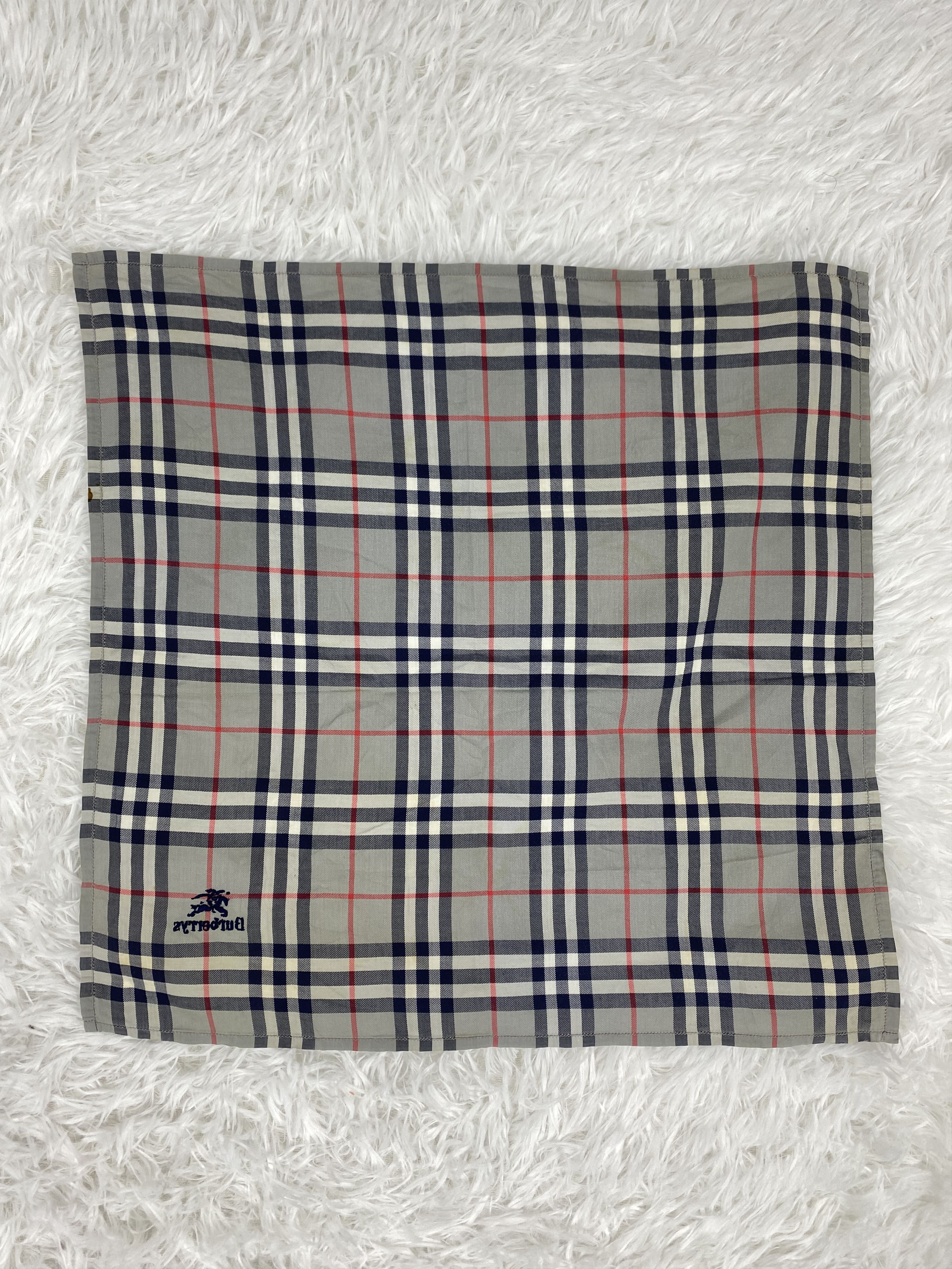 Burberry × Vintage Vintage Burberry Handkerchief Neckerchief PH0183 Size ONE SIZE - 4 Thumbnail