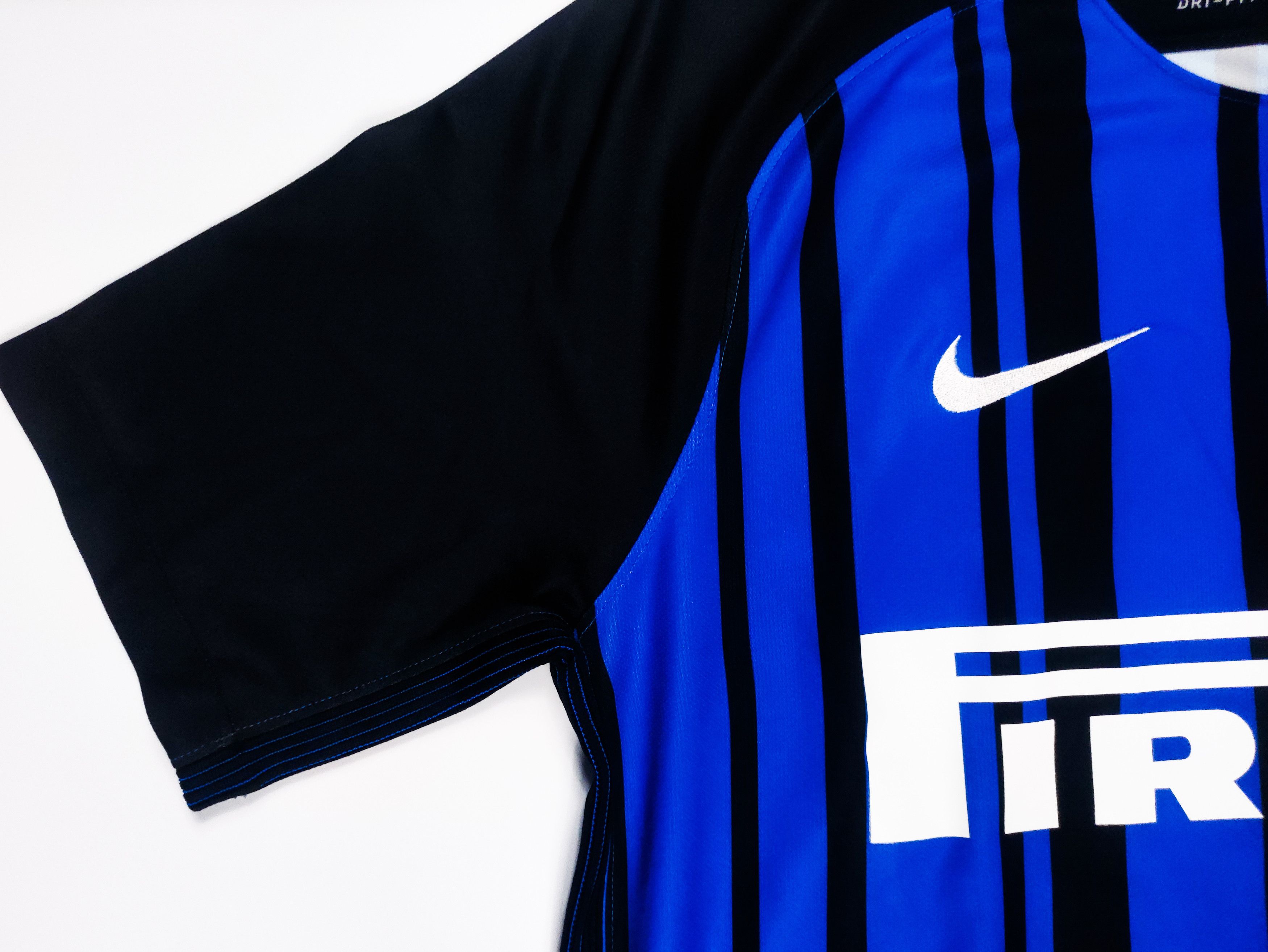 Nike Roberto #50 Inter Milan 2017 2018 Nike Home Shirt Size US M / EU 48-50 / 2 - 8 Thumbnail