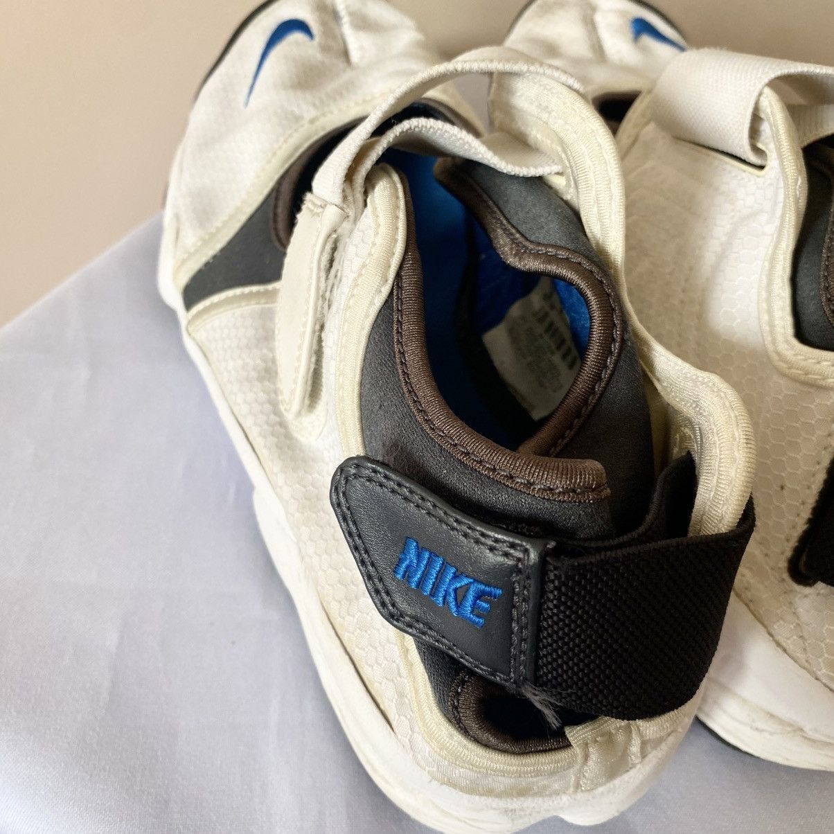 Japanese Brand 00s Nike Rift Tabi Japan Style Vintage Shoes Sneakers Y2K Size US 9 / EU 42 - 7 Thumbnail