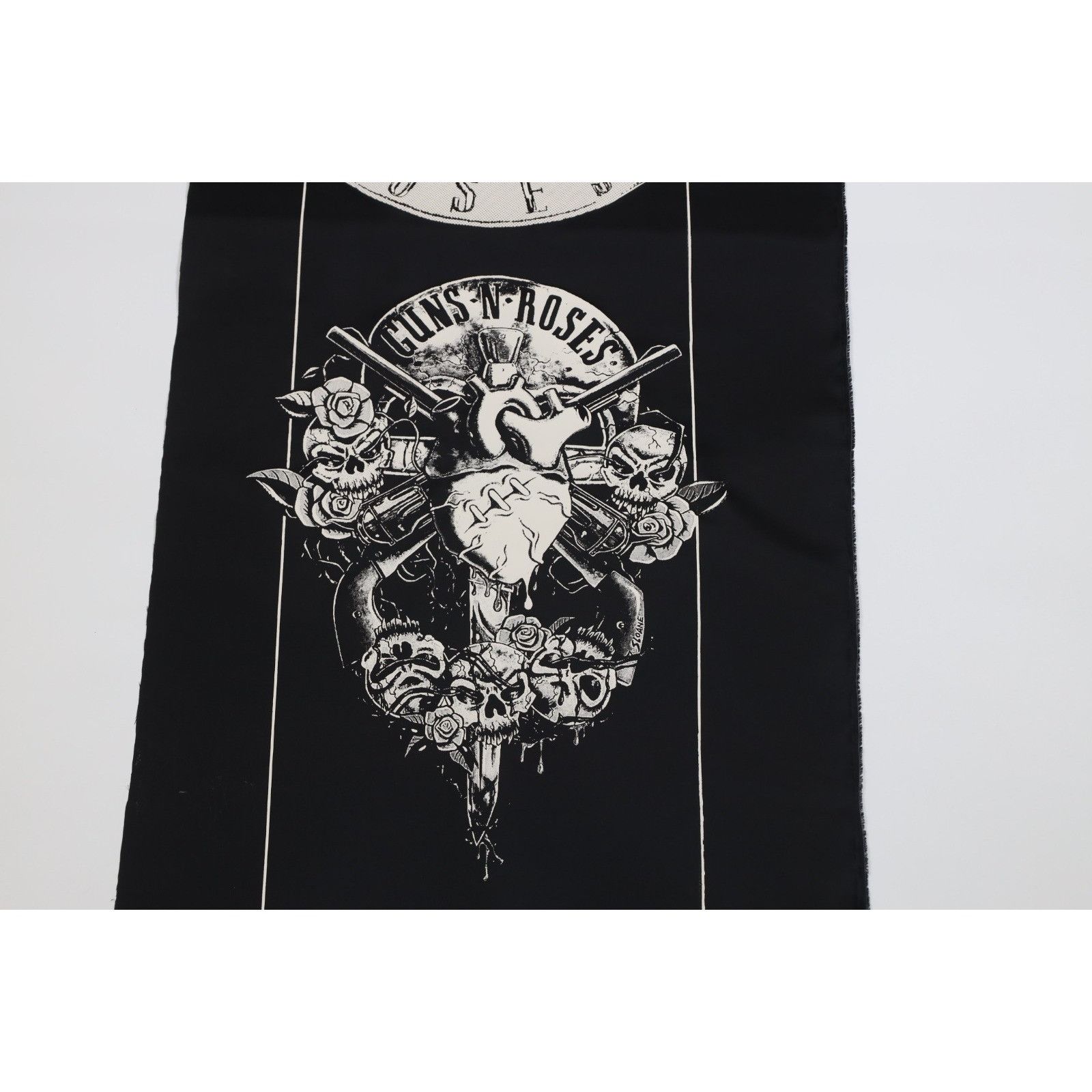Vintage Vintage 90s Brockum Guns N Roses Band Hanging Wall Tapestry Size ONE SIZE - 3 Thumbnail