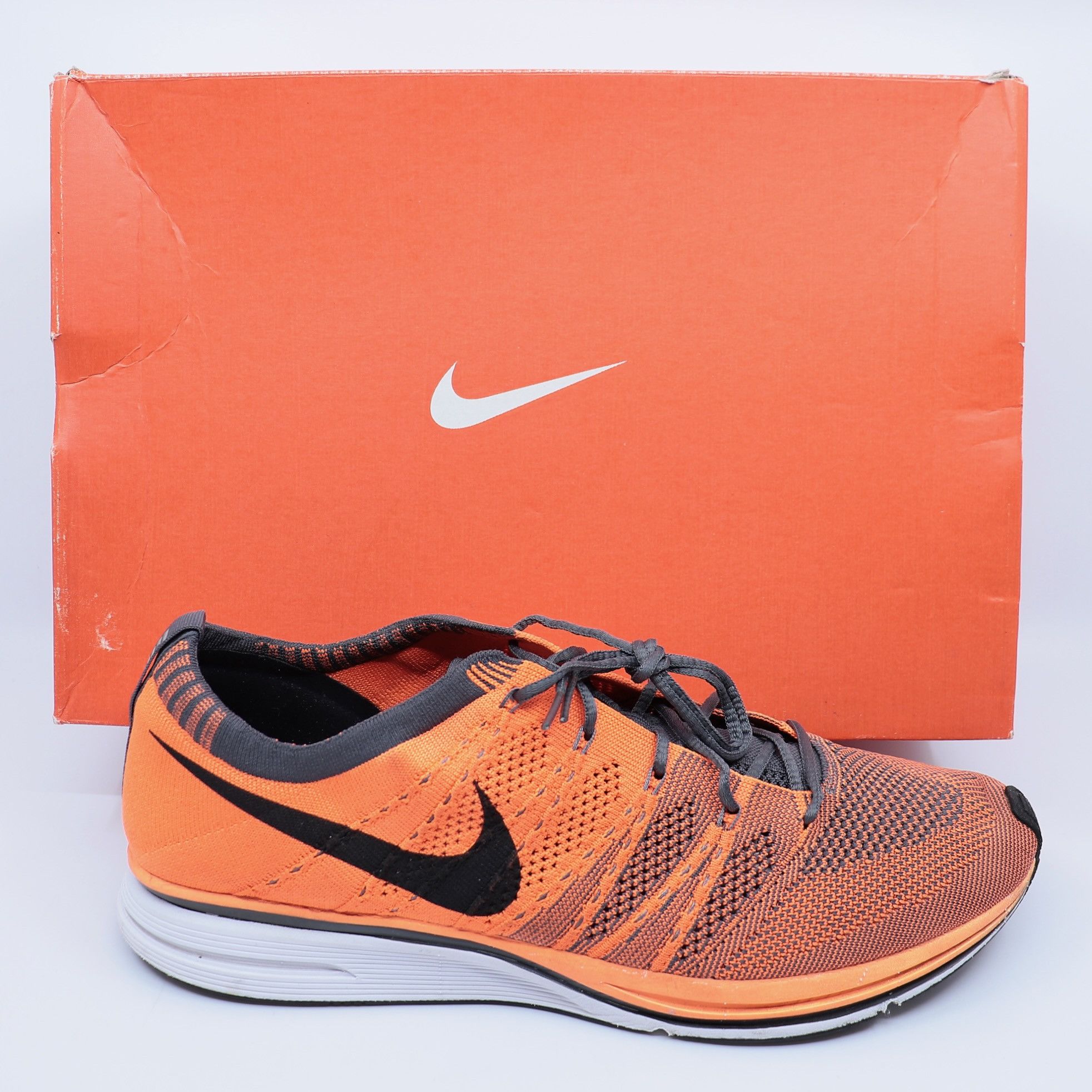 Nike Nike Flyknit Trainer+ Total Orange (532984-880) Size 11.5 Size US 11.5 / EU 44-45 - 1 Thumbnail
