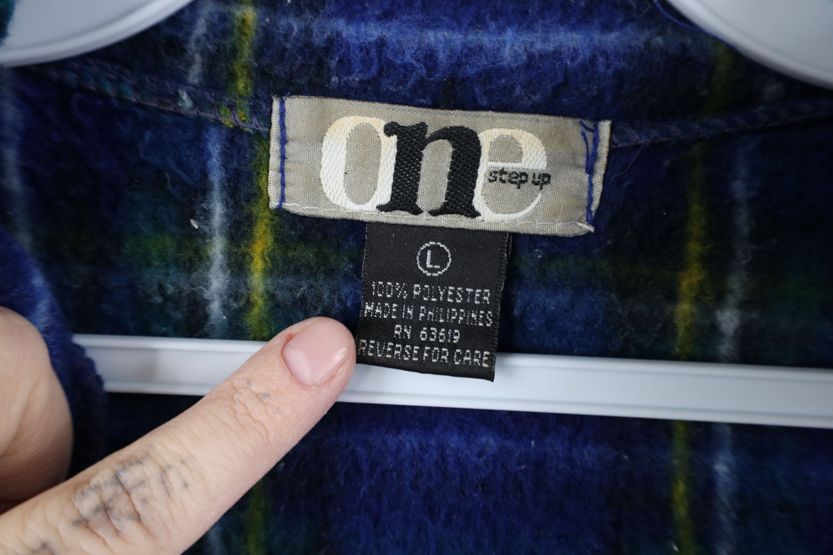 Vintage Vintage 90s Streetwear Fleece Collared Button Shirt Plaid Size L / US 10 / IT 46 - 8 Thumbnail