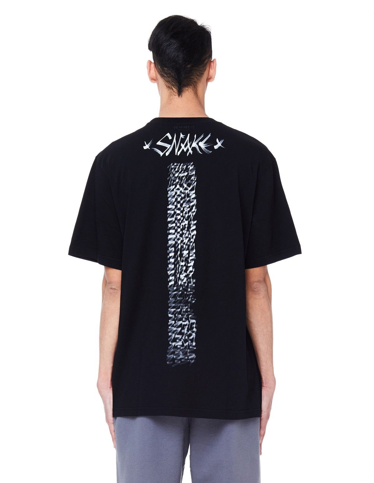 Vetements Vetements Snake shirt Size US L / EU 52-54 / 3 - 7 Thumbnail