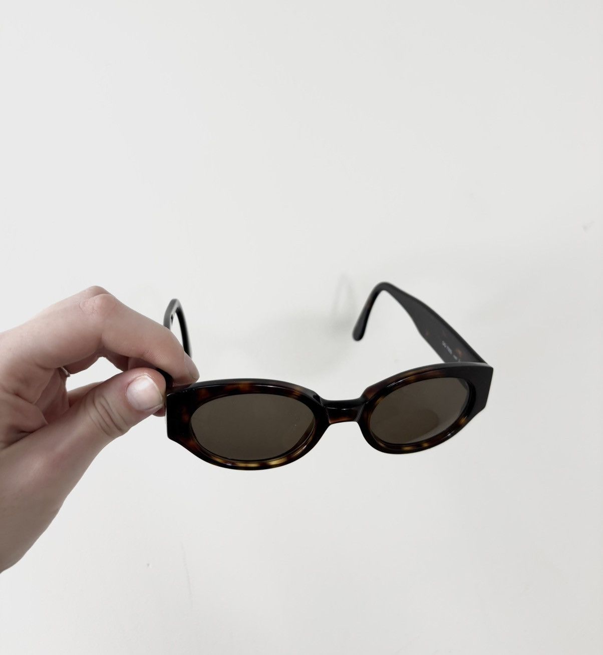 Dolce & Gabbana Dolce & Gabbana DG7005 469 Tortoiseshell Oval Sunglasses Size ONE SIZE - 8 Thumbnail