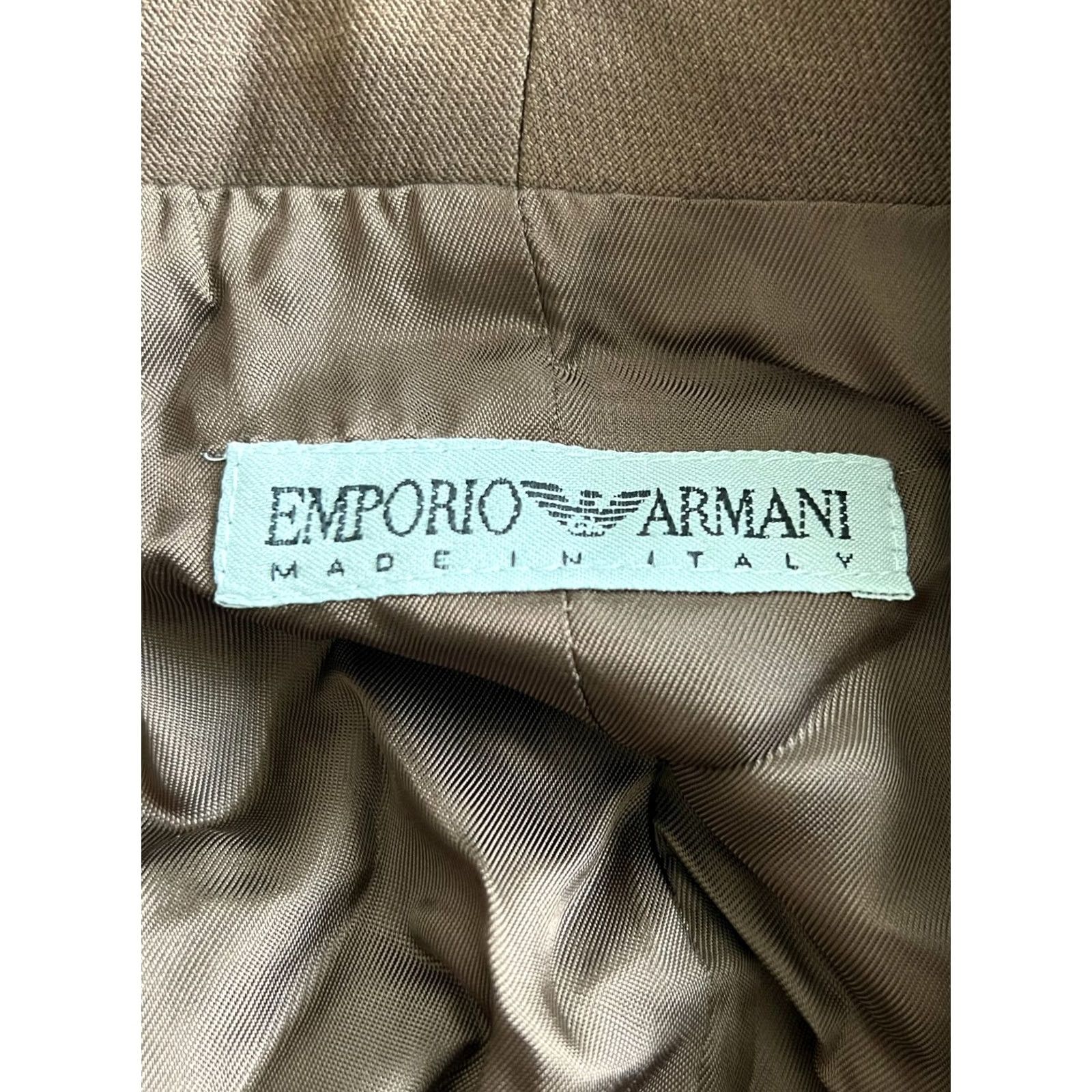 Emporio Armani Emporio Armani Blazer Brown 40 Long Sleeve 3-Front Button V-Neck Womens Shirt Jacket Italy Size S / US 4 / IT 40 - 2 Thumbnail