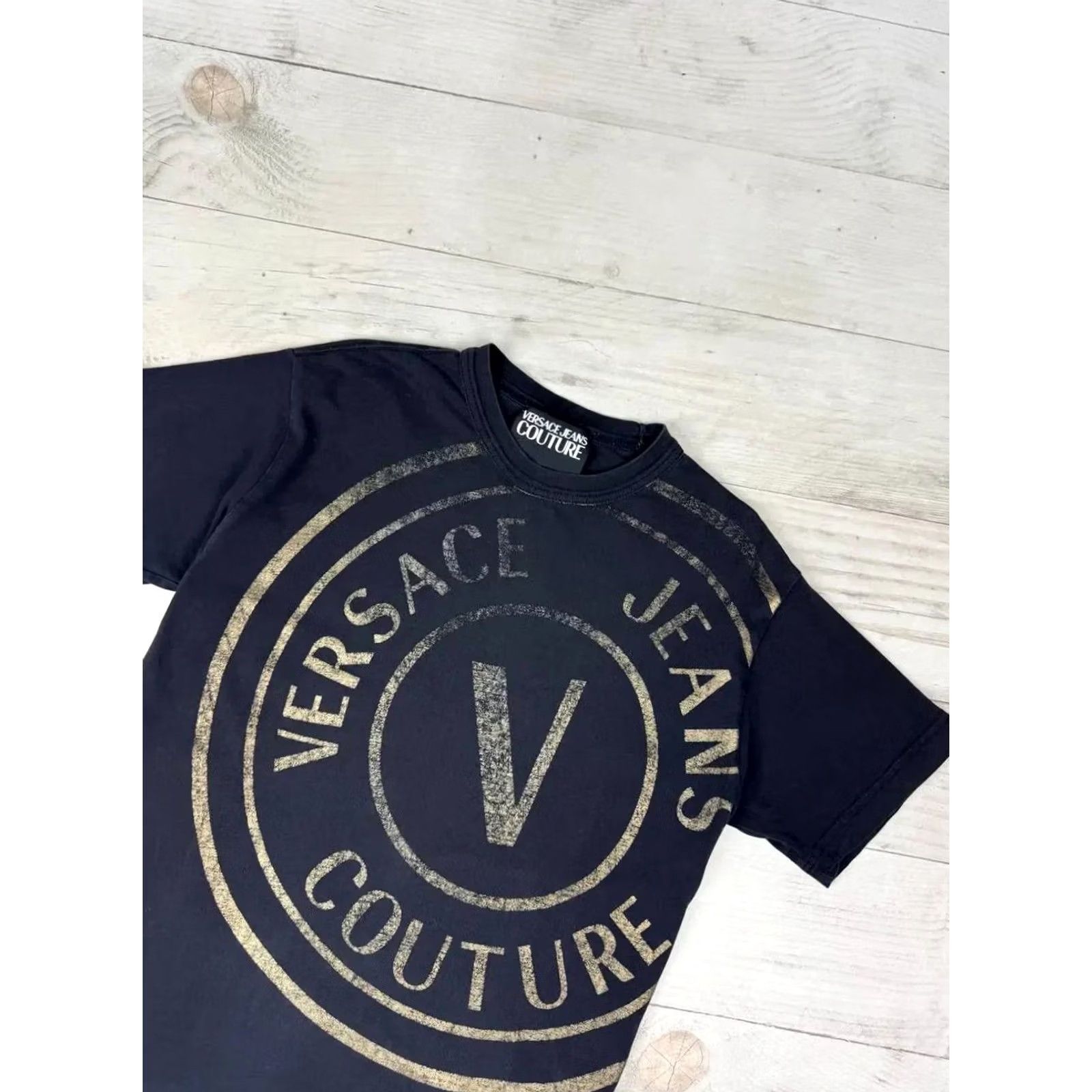 Versace Jeans Couture VINTAGE Versace Jeans Couture T Shirt Big Logo Men Size S Black Size US S / EU 44-46 / 1 - 2 Thumbnail