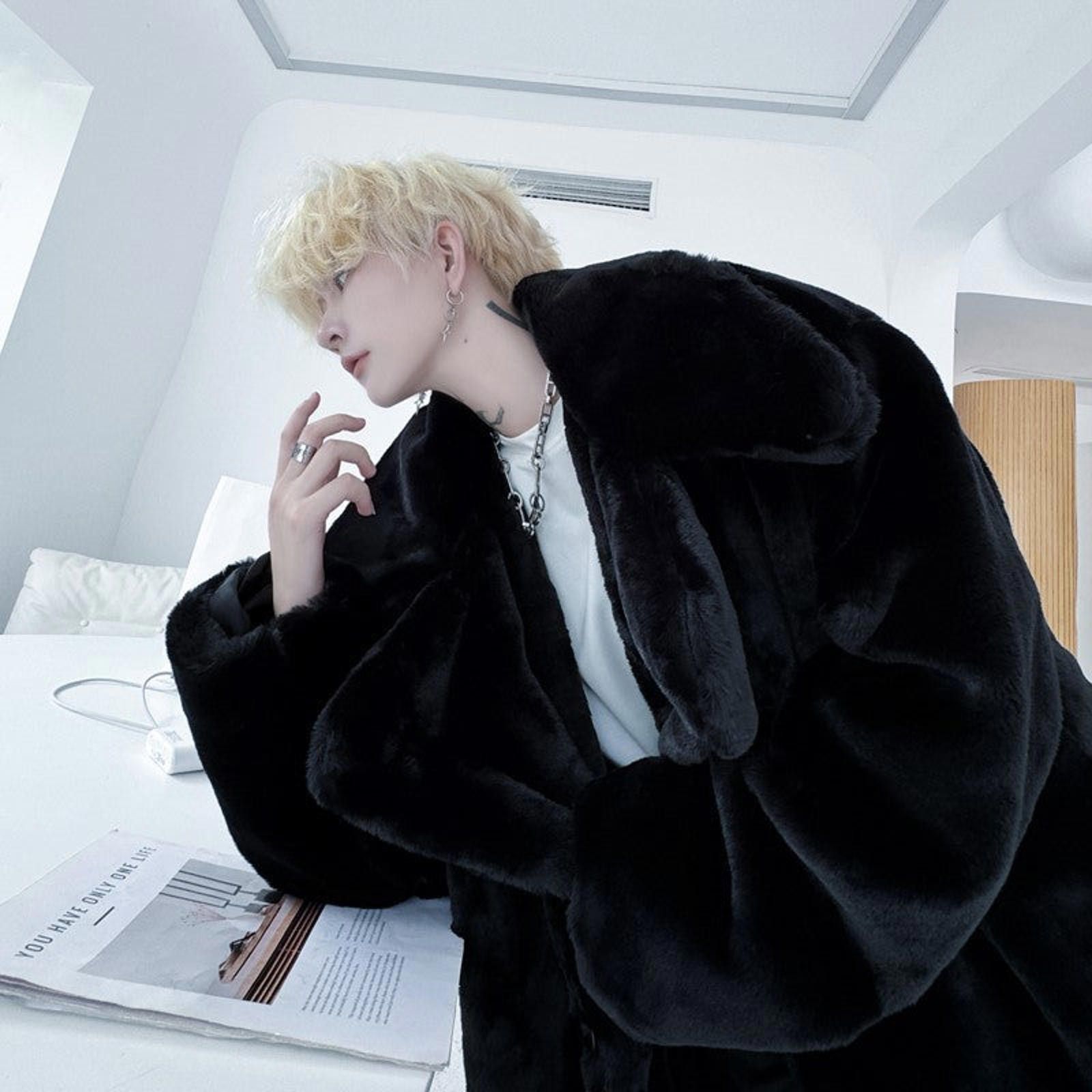 Japanese Brand Oversized Faux Fur Coat, Warm Outerwear Size US M / EU 48-50 / 2 - 4 Thumbnail