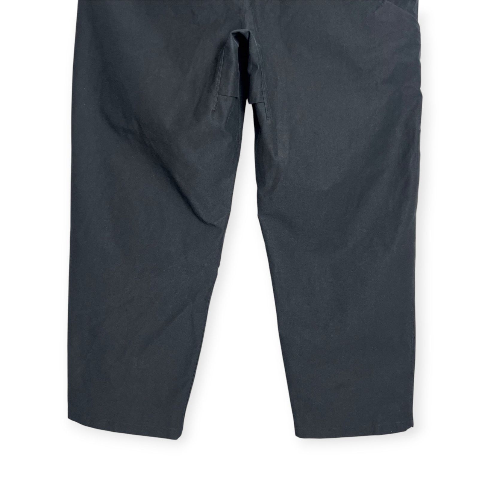 Lululemon Lululemon Utilitech Carpenter Pant Black Straight Leg Sz 38 Size US 38 / EU 54 - 13 Thumbnail