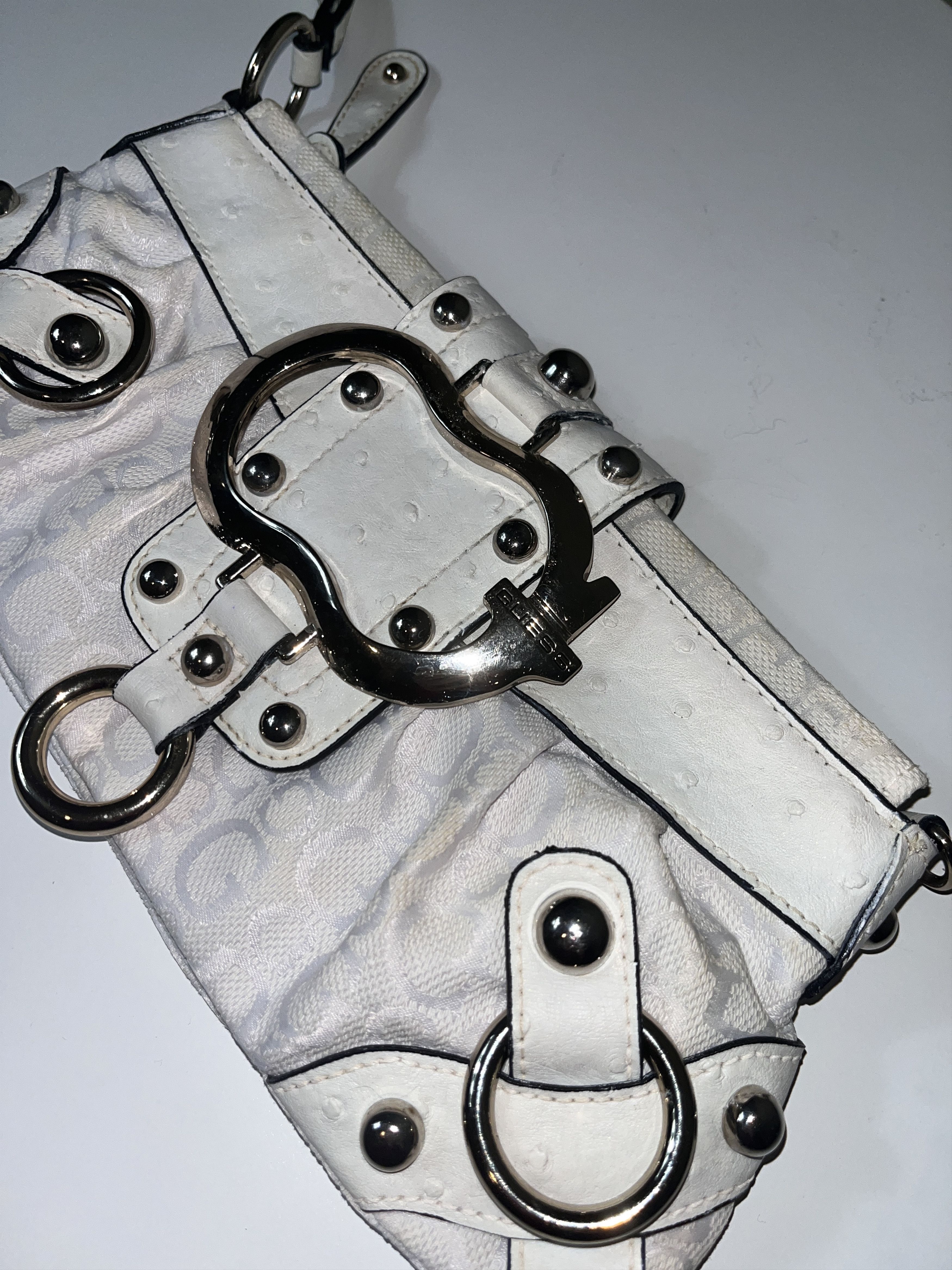 Guess Guess vintage buckle logo bag baguette mini 00s Y2k Handbag Size ONE SIZE - 1 Thumbnail