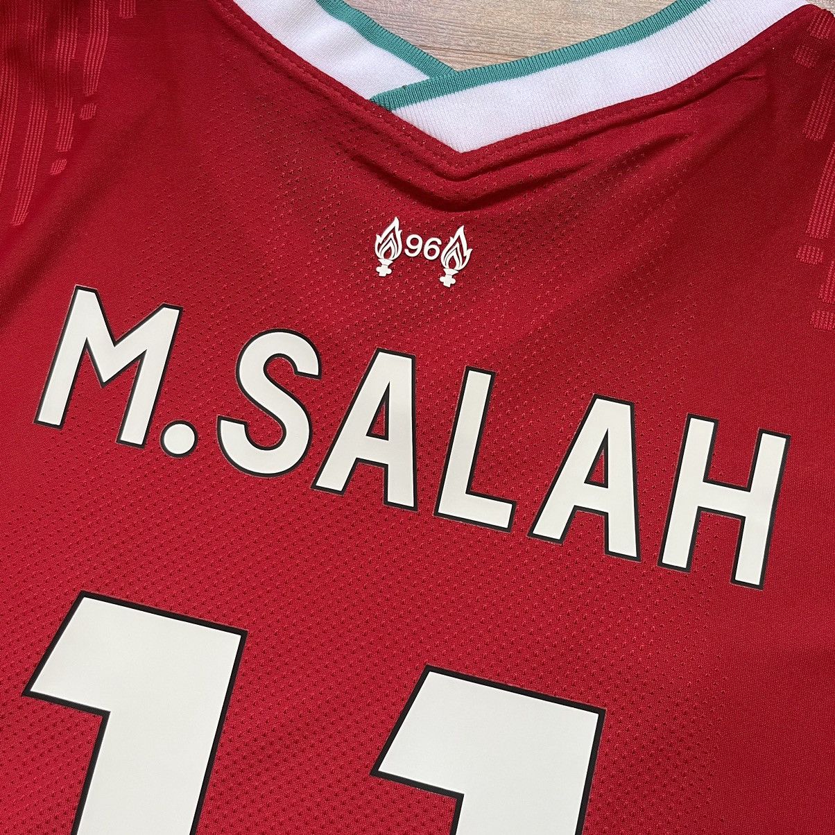 Nike × Vintage LIVERPOOL NIKE VAPORKNIT 2020/2021 FOOTBALL JERSEY #11 SALAH Size US M / EU 48-50 / 2 - 12 Thumbnail