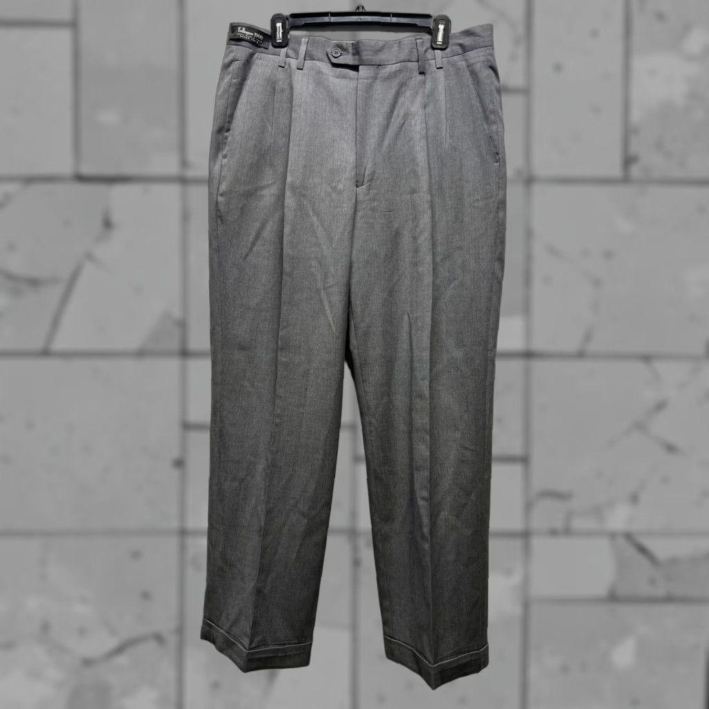 Vintage VINTAGE Patrick James Tollegno 1900 Wool Pleated Dress Pants Mens Gray 29 Inseam Size 35 Size US 35 - 1 Thumbnail