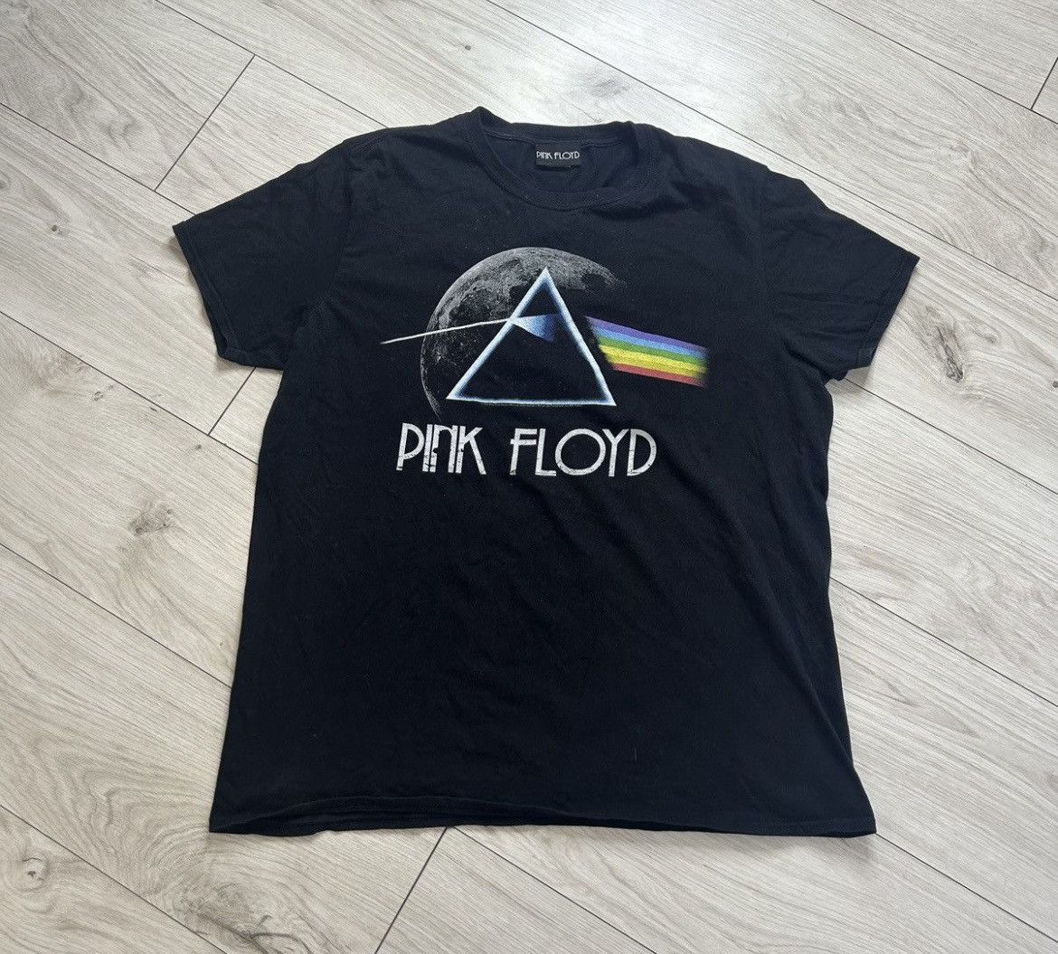 Band Tees Y2k Pink Floyd music 2015 band tee T-Shirt vintage rock Size US L / EU 52-54 / 3 - 1 Thumbnail