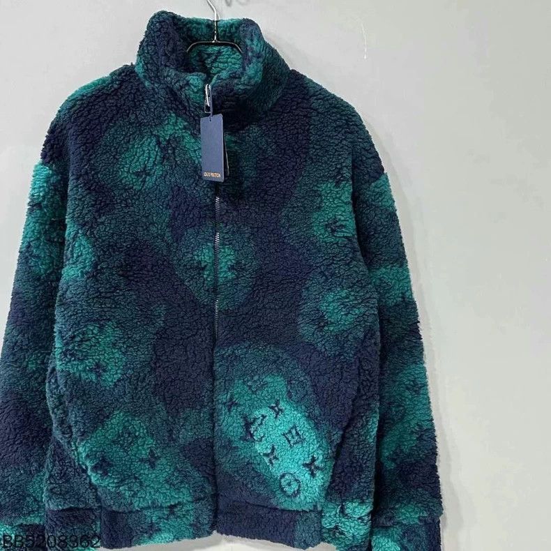 Louis Vuitton Louis Vuitton Black and green gradient full print teddy ja Size US M / EU 48-50 / 2 - 2 Thumbnail