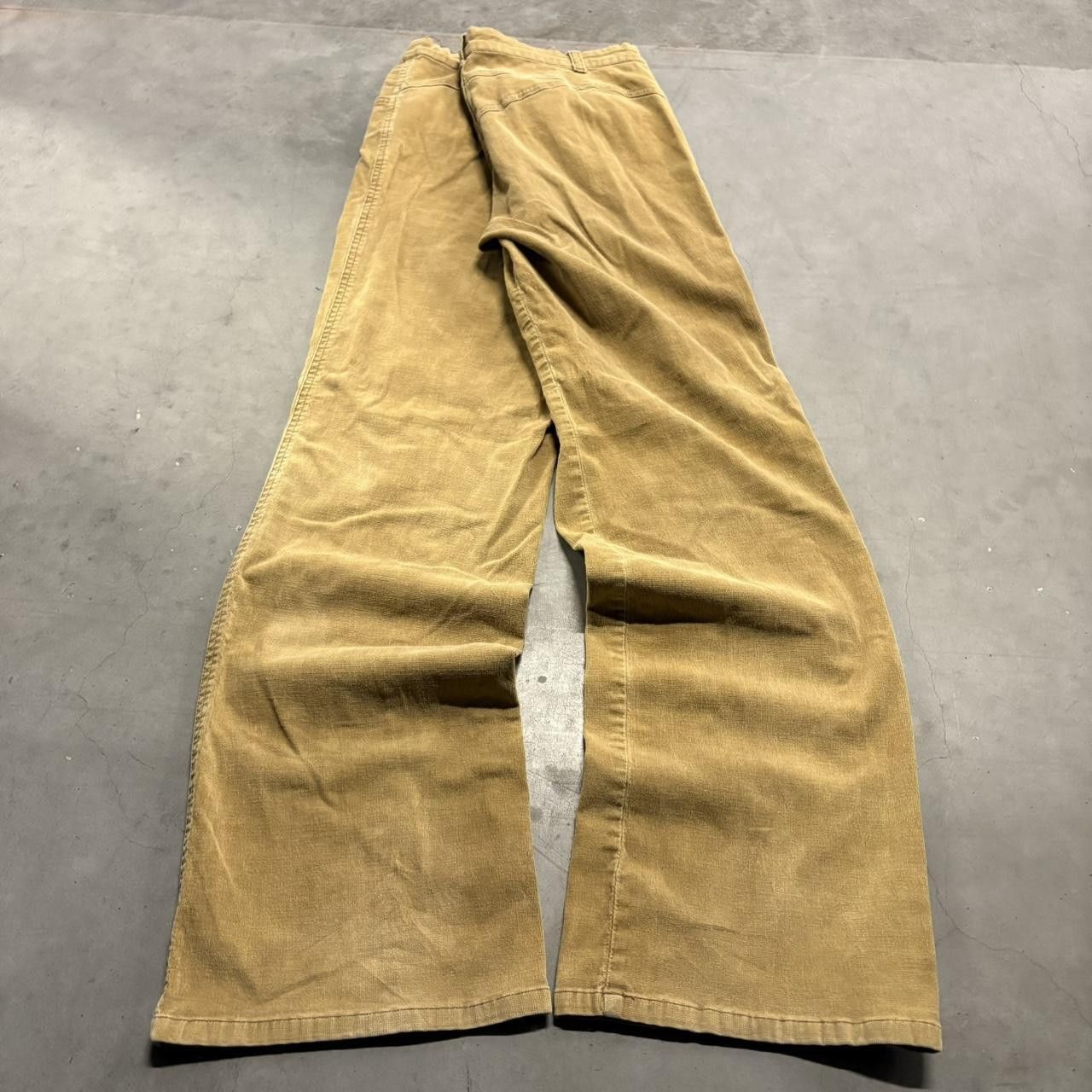 Vintage Crazy Vintage Y2K/2000s Baggy Tan Casual Skater Style Khaki Pants! Size US 34 / EU 50 - 6 Thumbnail