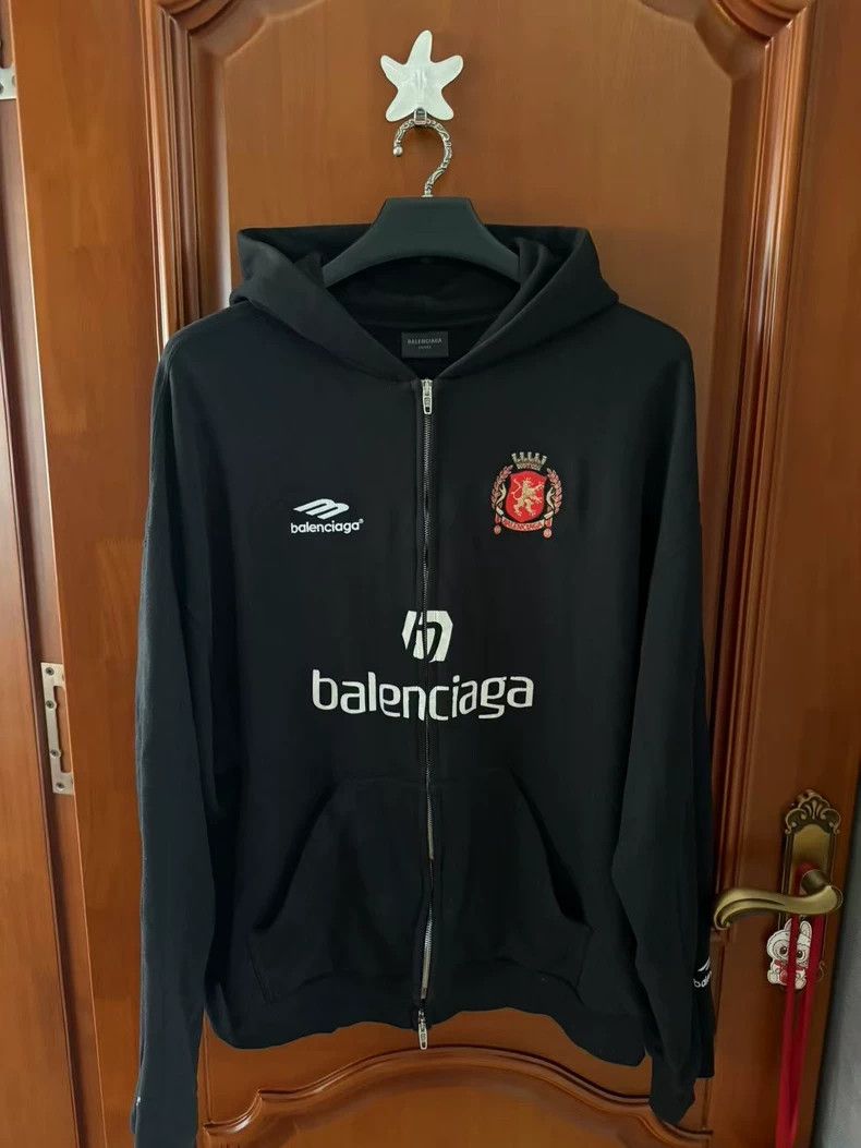 Balenciaga Balenciaga Manchester United Mayfair Hoodie-yf Size US M / EU 48-50 / 2 - 1 Thumbnail