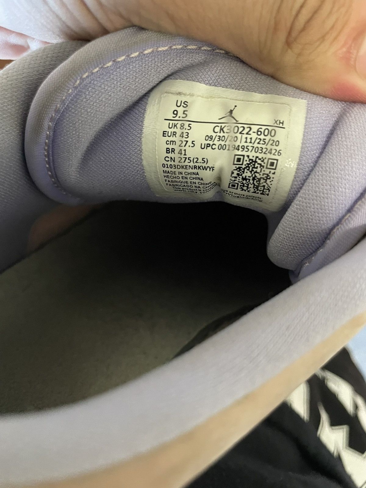 Jordan Brand Jordan 1 Low Arctic Punch Size US 9.5 / EU 42-43 - 7 Thumbnail