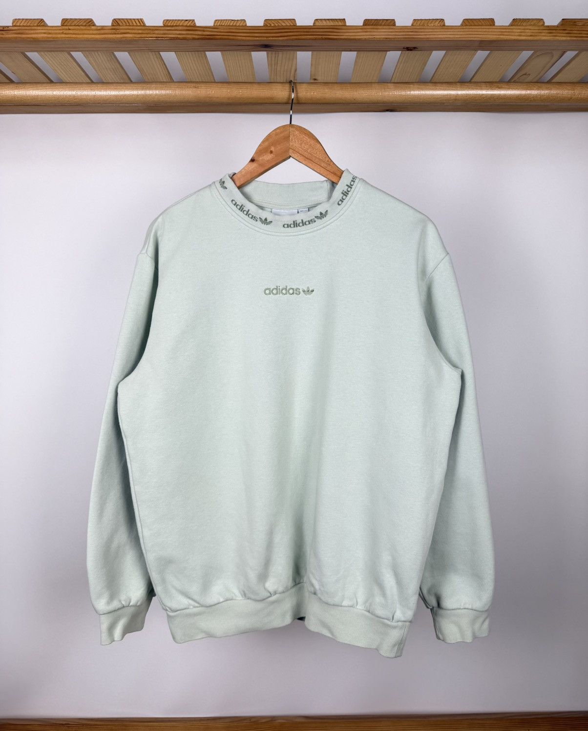 Adidas Adidas Trefoil Linear Crew Neck Sweatshirt Size S Size US S / EU 44-46 / 1 - 1 Thumbnail