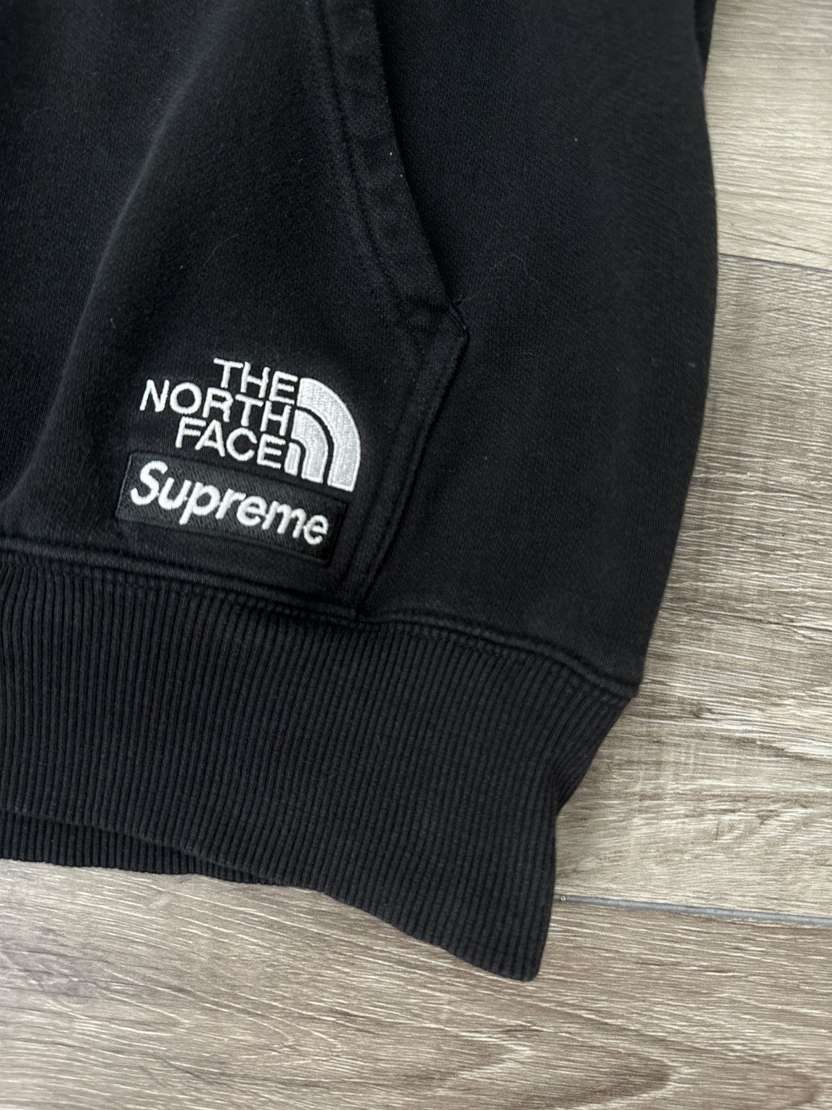 Supreme × The North Face Supreme The North Face Convertible Zipper Hoodie Black Small Size US S / EU 44-46 / 1 - 4 Thumbnail