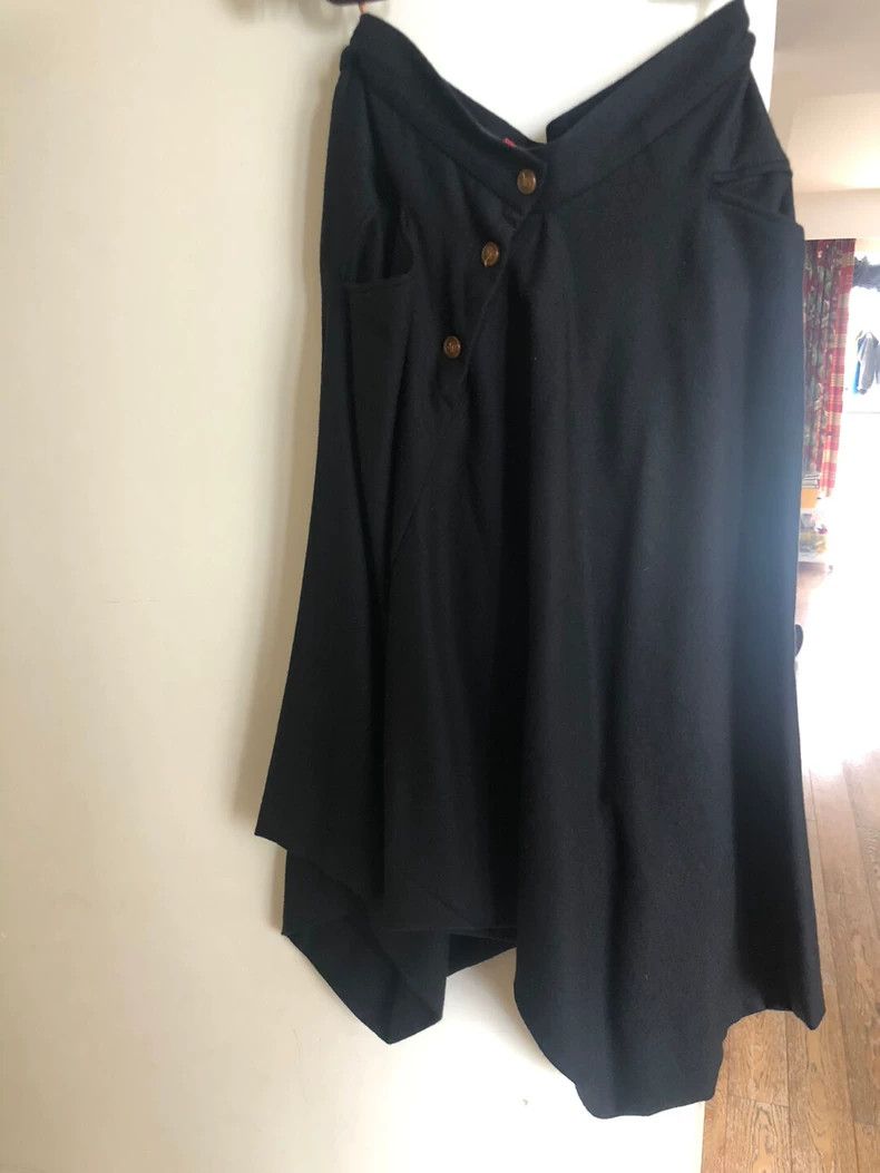 Vivienne Westwood Vivienne Westwood A woolen skirt and trousers Size 26" / US 2 / IT 38 - 3 Thumbnail