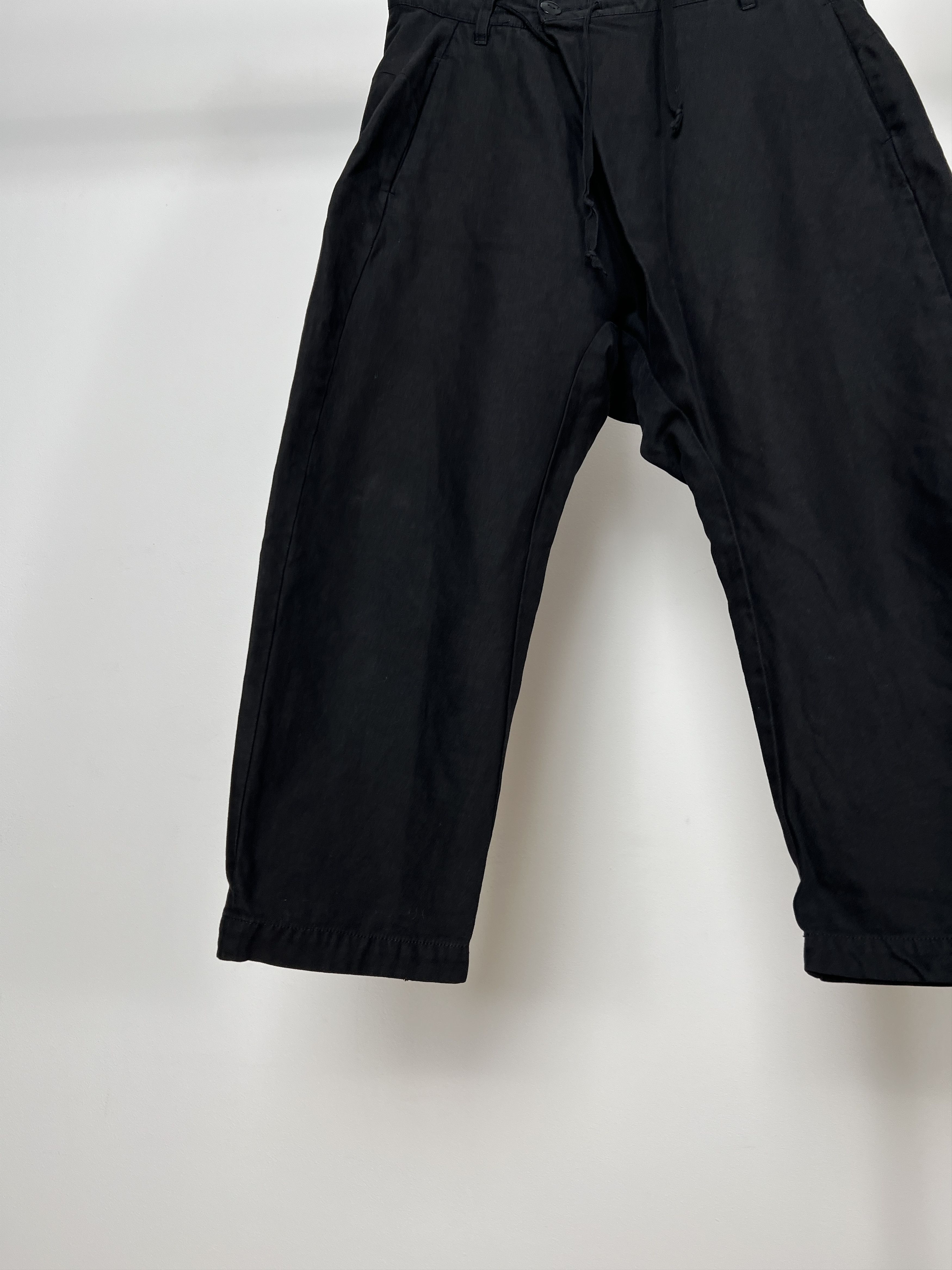 Kazuyuki Kumagai Attachment Kazuyuki Kumagai Attachment Cropped Abstract Pants Size US 31 - 8 Thumbnail