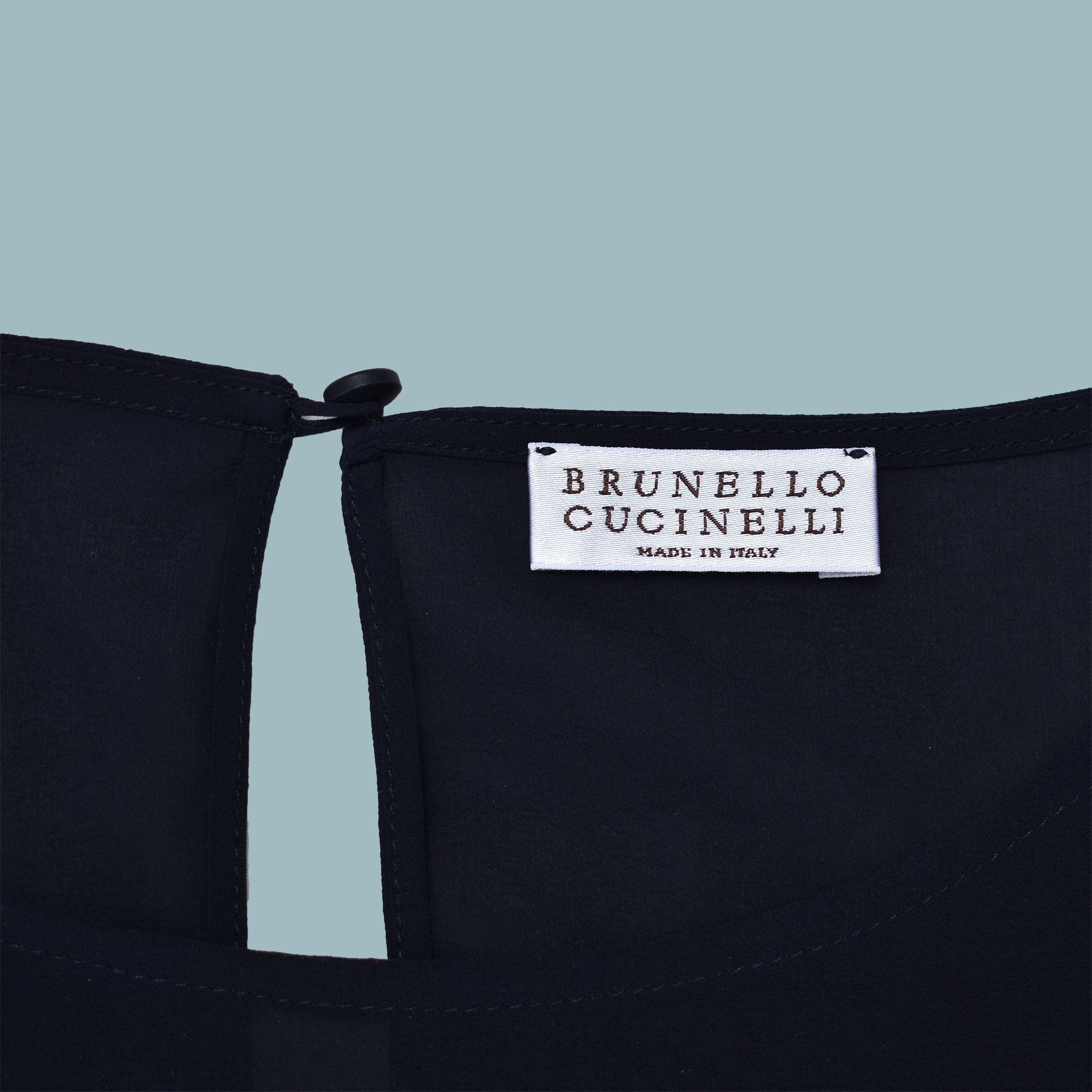Brunello Cucinelli *BNWOT* BRUNELLO CUCINELLI SILK L/S Blouse NAVY Size XL / US 12-14 / IT 48-50 - 4 Thumbnail