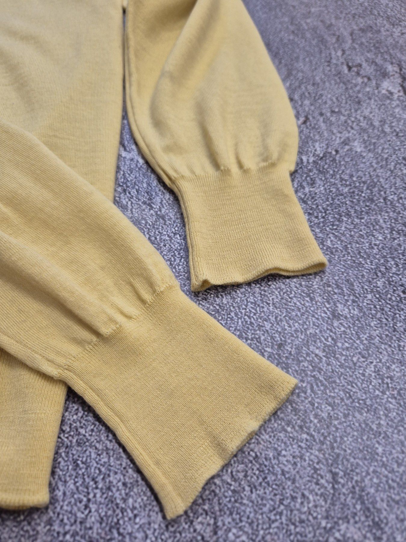 Agnona Agnona wool yellow men jumper Size US L / EU 52-54 / 3 - 2 Thumbnail