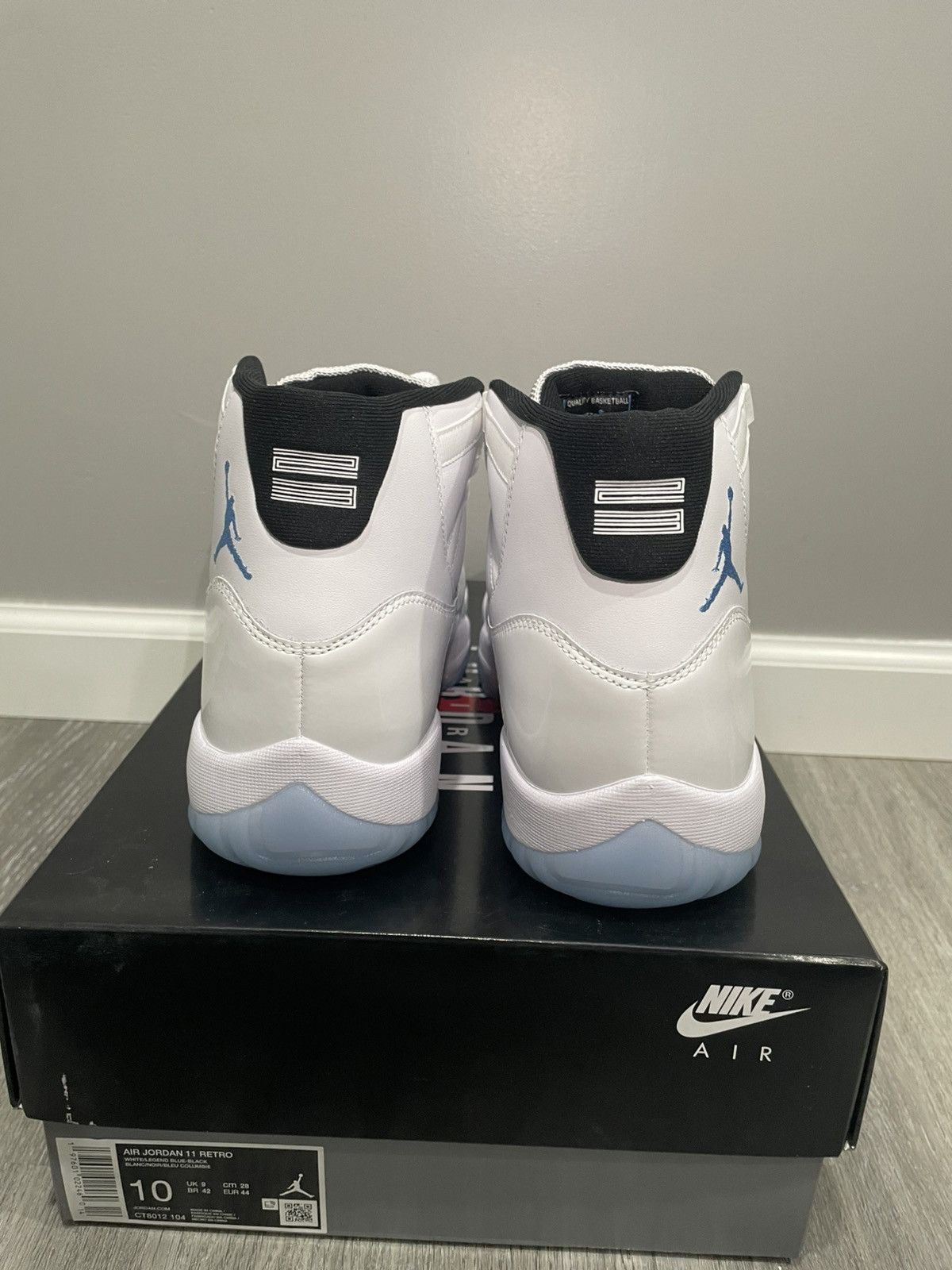 Jordan Brand Jordan 11 Retro ‘Columbia / Legend Blue’ Size US 10 / EU 43 - 5 Thumbnail