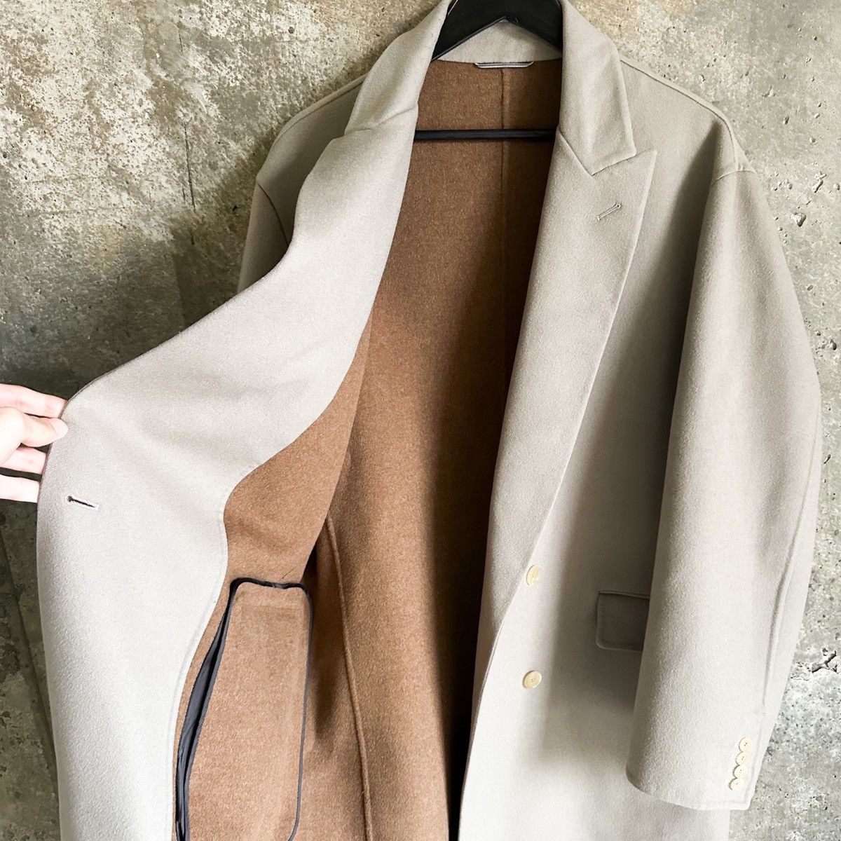 RUNWAY FW19 Cashmere Double Breasted Asymmetrical Flap Coat