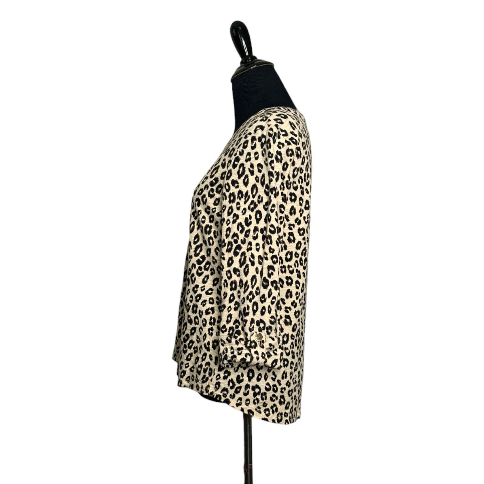 Chicos Chico's beige animal print 3/4 sleeves top size 0 - small Size S / US 4 / IT 40 - 6 Thumbnail