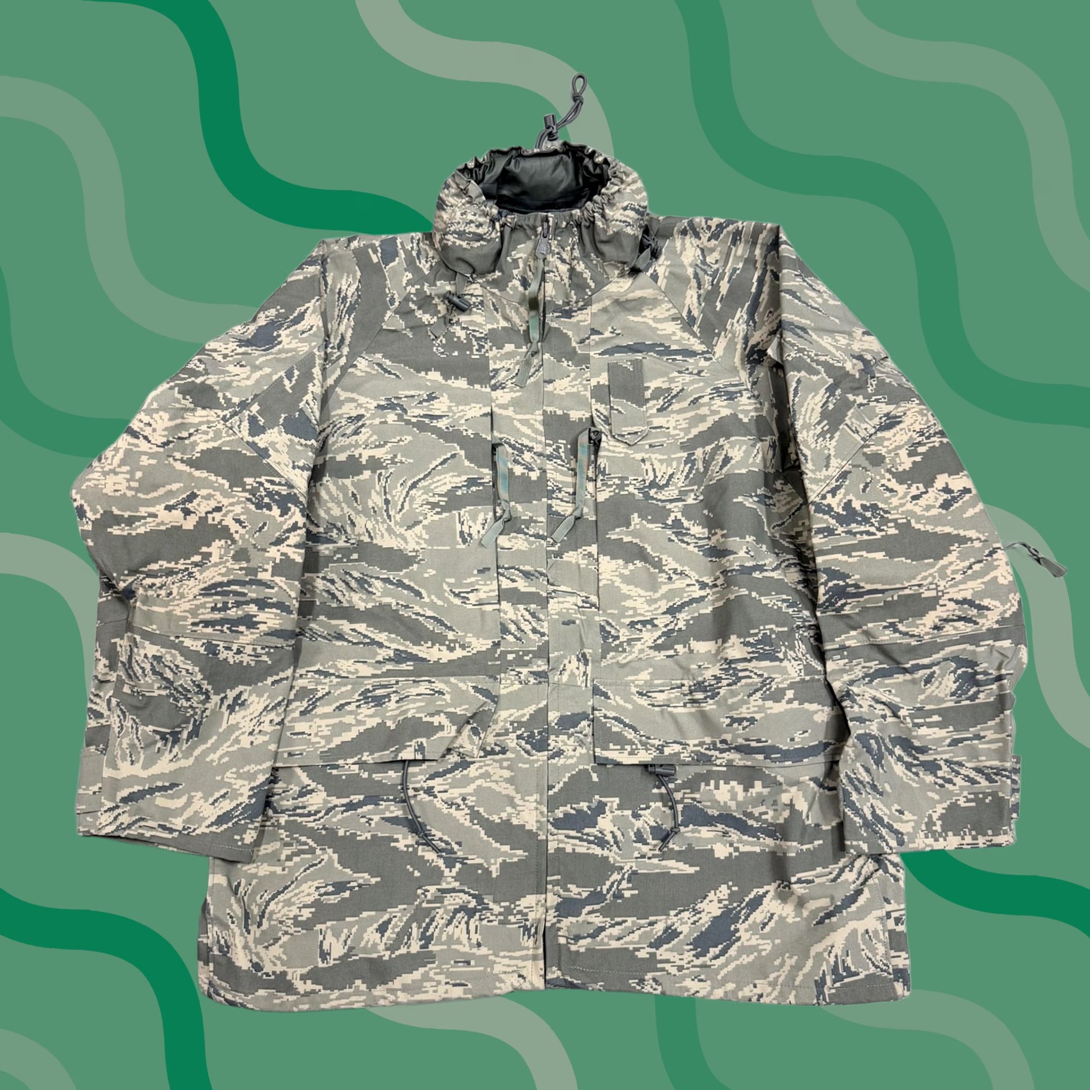 Propper Propper International Coat Parka XL Men Nylon Camouflage Hooded Waterproof Winter Mid-Length Military Outdoor Outdoor Camo Jacket Mens XL Parka Size US XL / EU 56 / 4 - 1 Thumbnail
