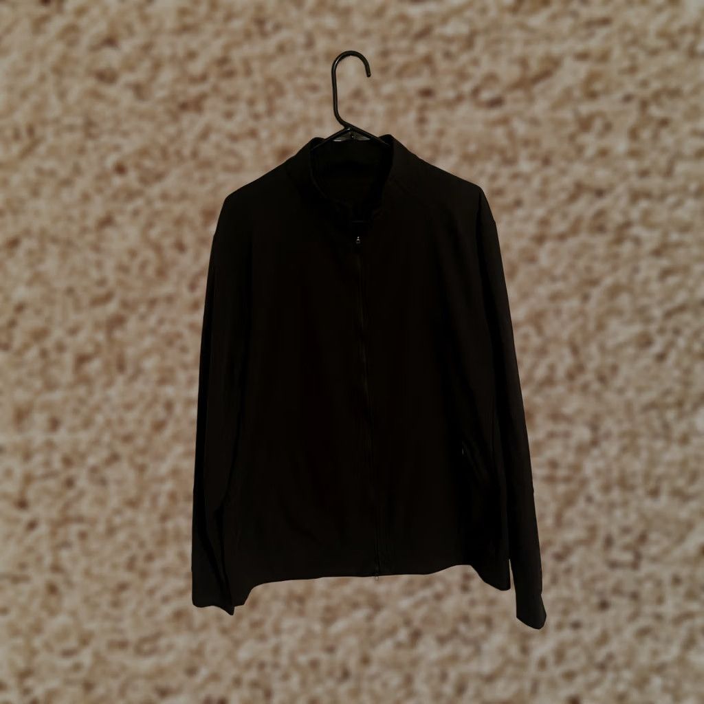 Lululemon Lululemon Airing Easy Bomber Jacket Black Full Zip LM4705S Active - Men's XL Black Full Zip Jacket Mens XL Size US XL / EU 56 / 4 - 1 Thumbnail