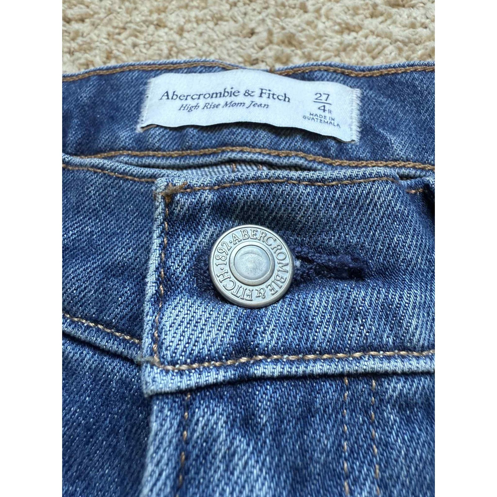 Abercrombie & Fitch Abercrombie & Fitch High Rise Mom Jeans Blue 4 / 27 Size 27" / US 4 / IT 40 - 5 Thumbnail
