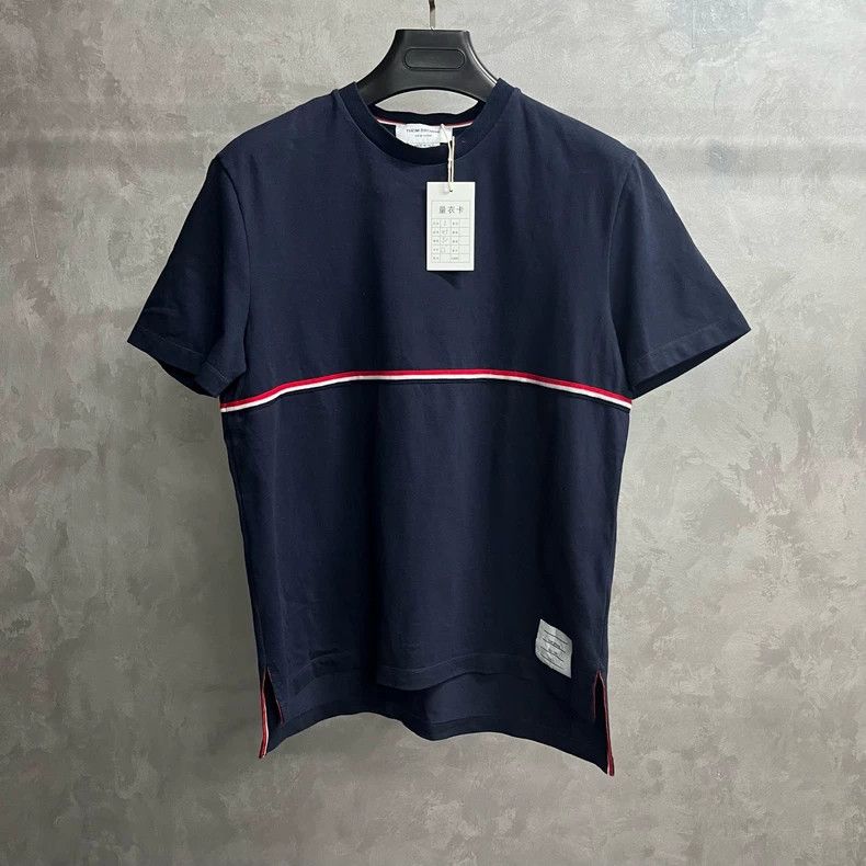 Thom Browne Thom browne Dark blue striped round-neck slim short-sleeve Size US M / EU 48-50 / 2 - 1 Thumbnail